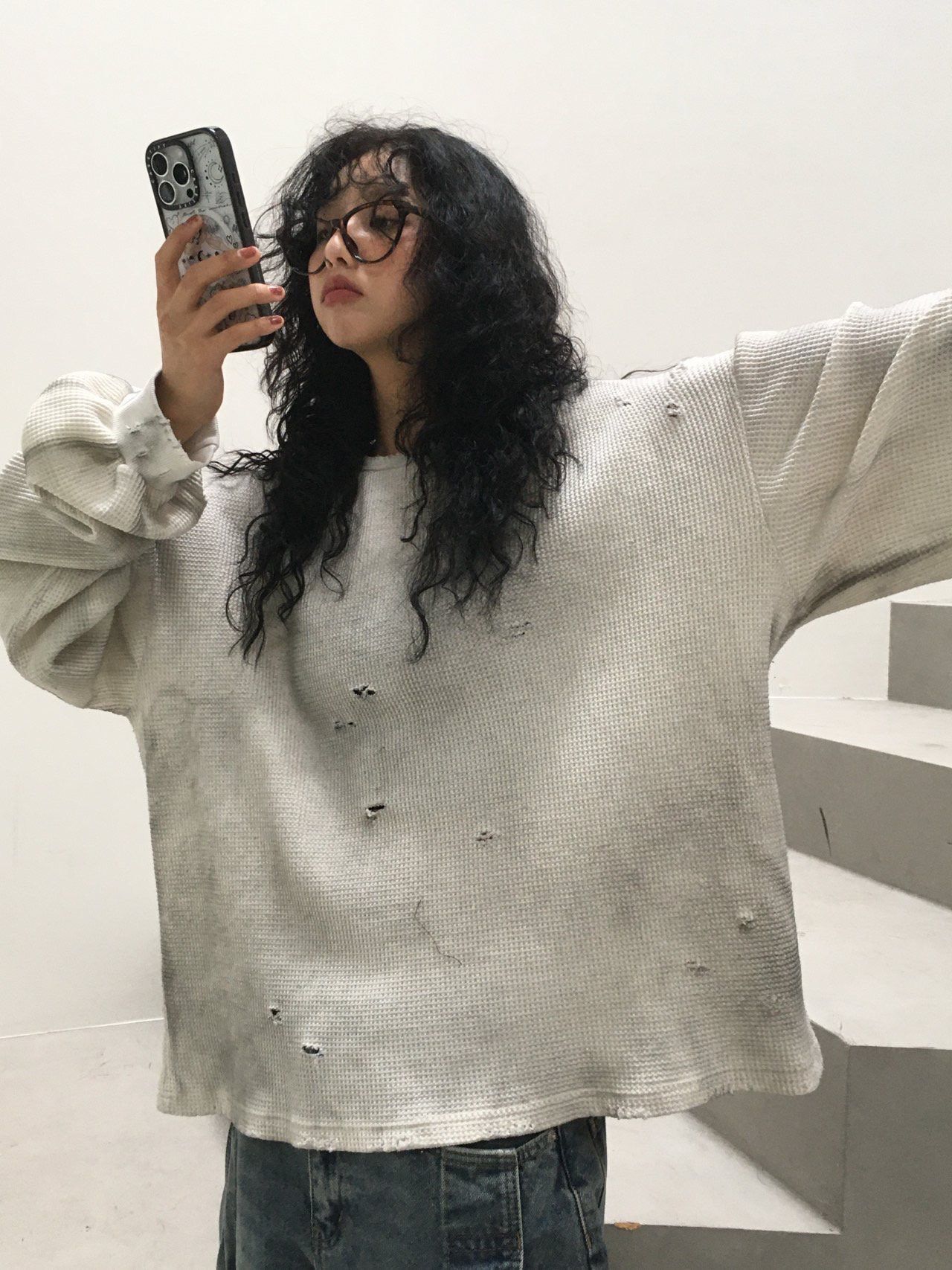 仿污破洞長袖衫 UNUSED-137T