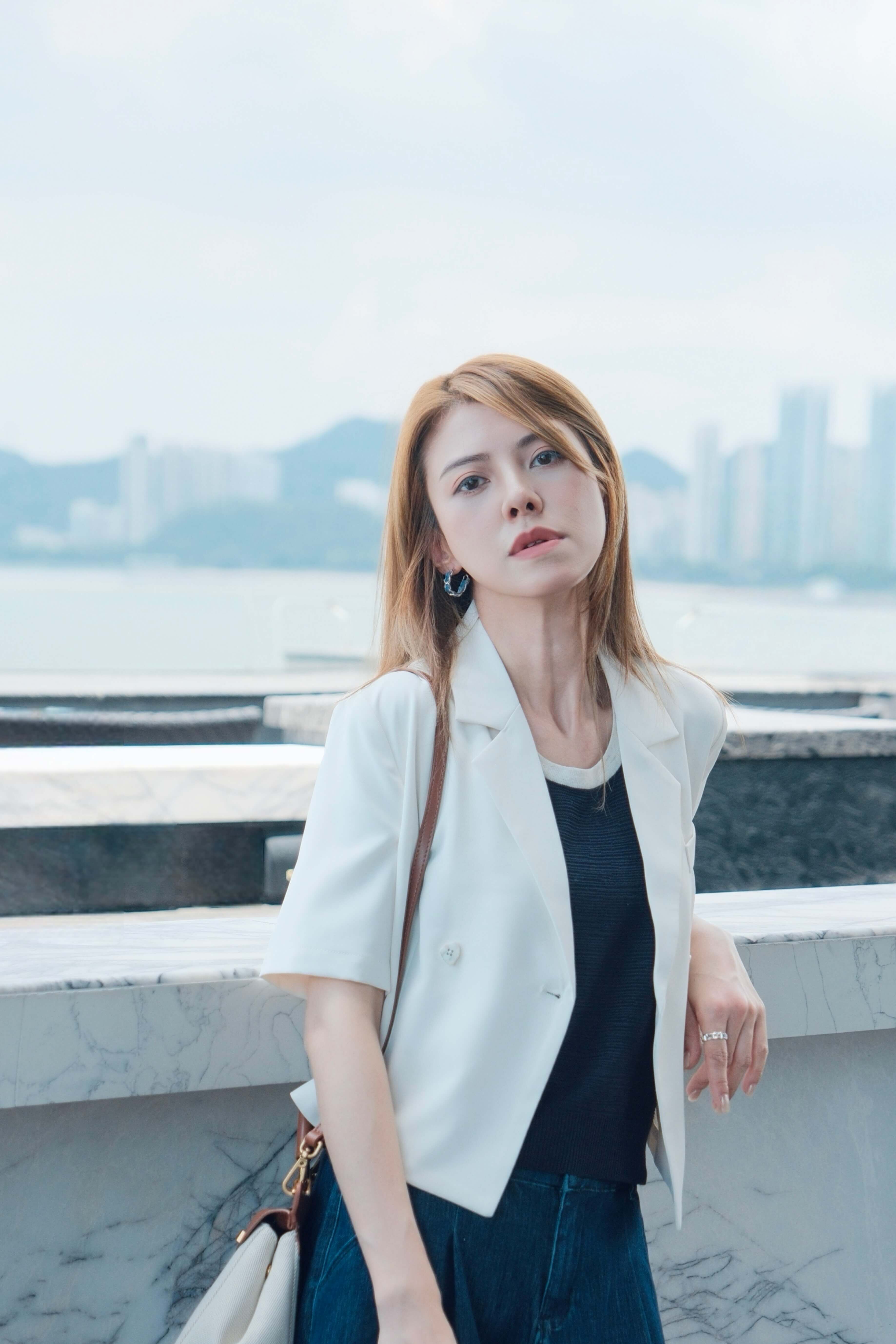 Notch Lapel Cropped Short Sleeve Blazer_BZ258L11