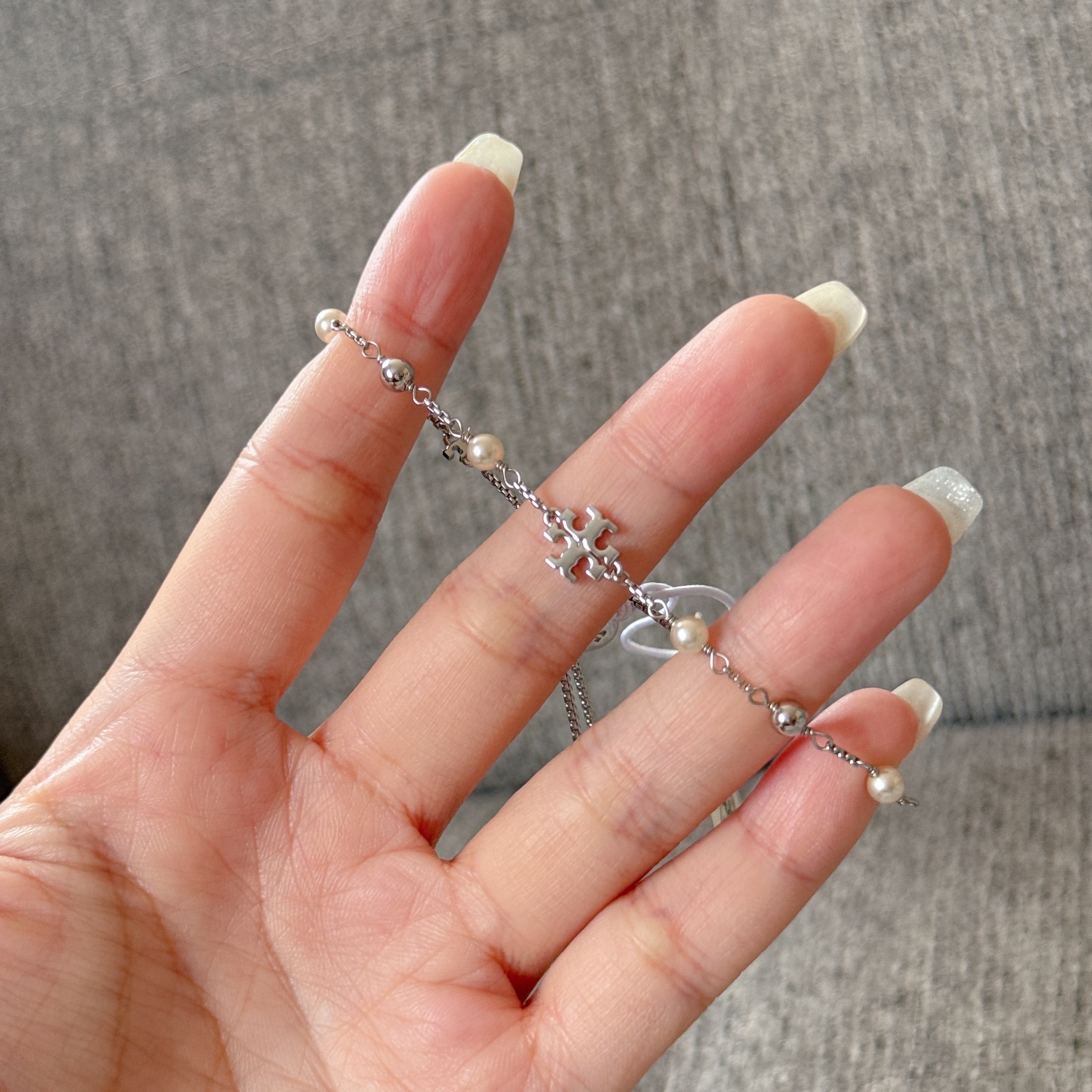 ［美國現貨］Tory Burch Peal Logo Slider Bracelet