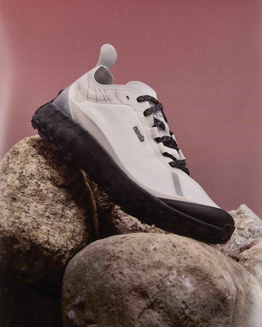 [norda] 男款 M-001A 越野跑鞋 Cinder