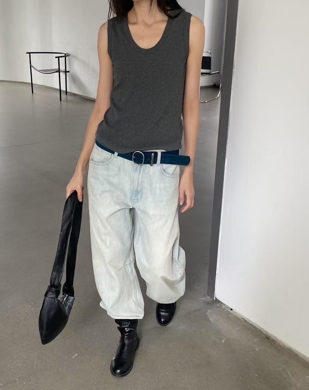 6507 簡約設計極修飾背心