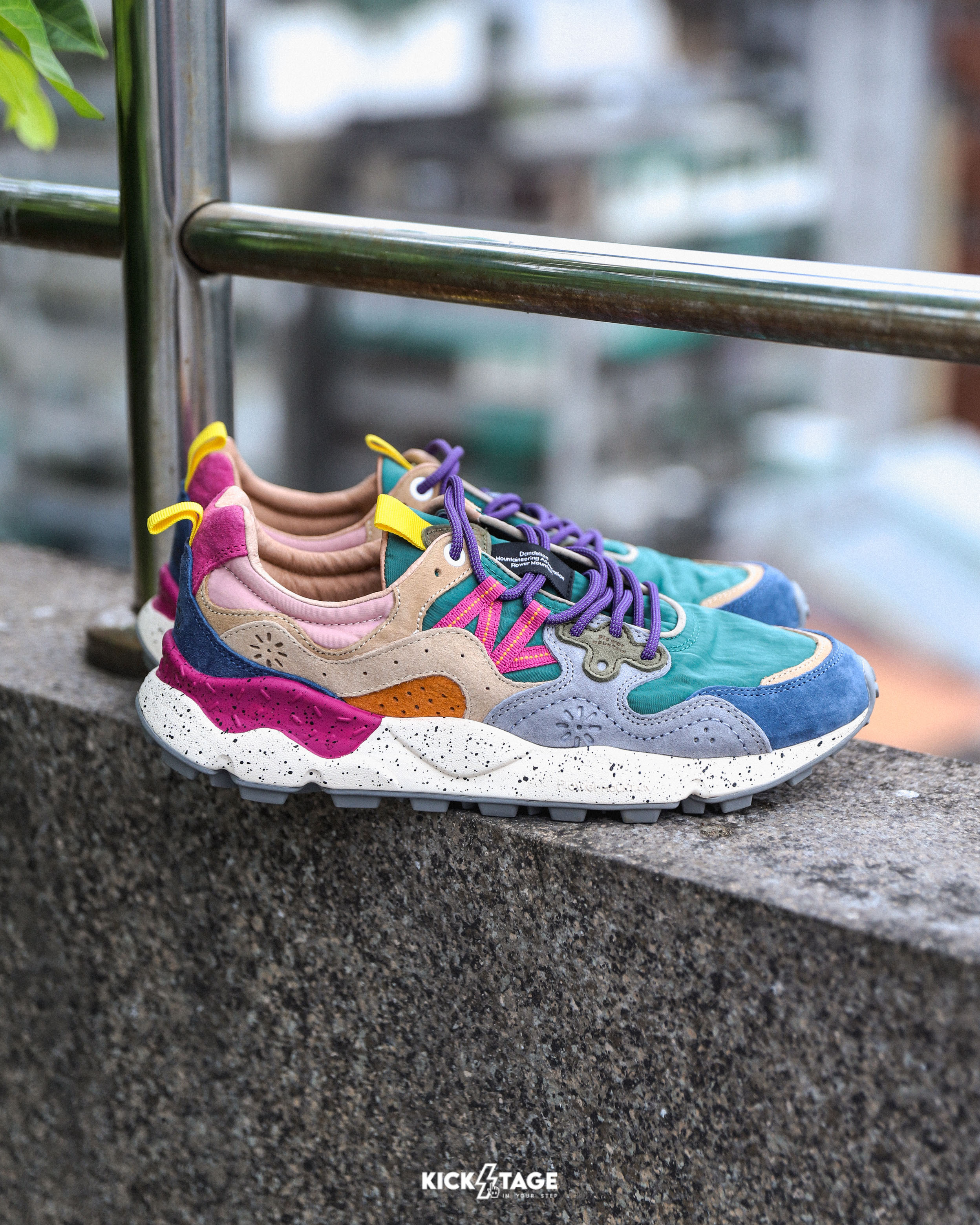 男鞋 Flower MOUNTAIN 山霧花野 YAMANO 3 山野3 紫薇碧波 藍綠色 戶外 皮革 多層次拼接 軟木鞋墊 耐磨橡膠大底 休閒鞋【FM2589245】