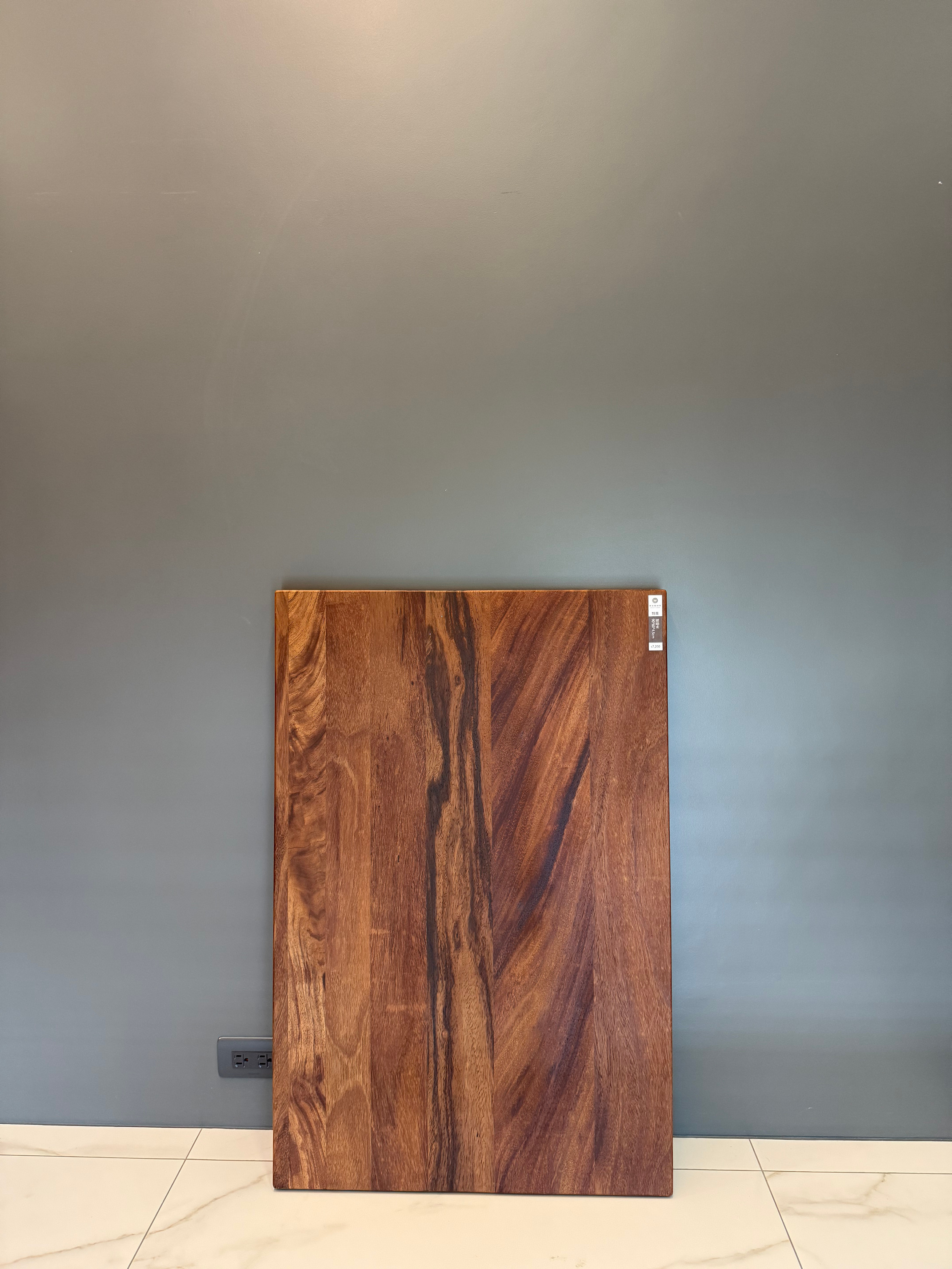 琥珀木 90x60x4.5 正面