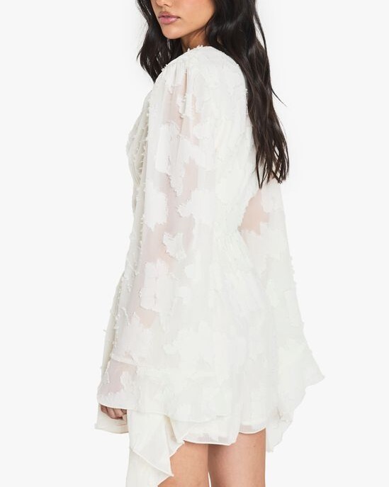 Cream Boho奶油白色燒花植絨連身短褲Romper