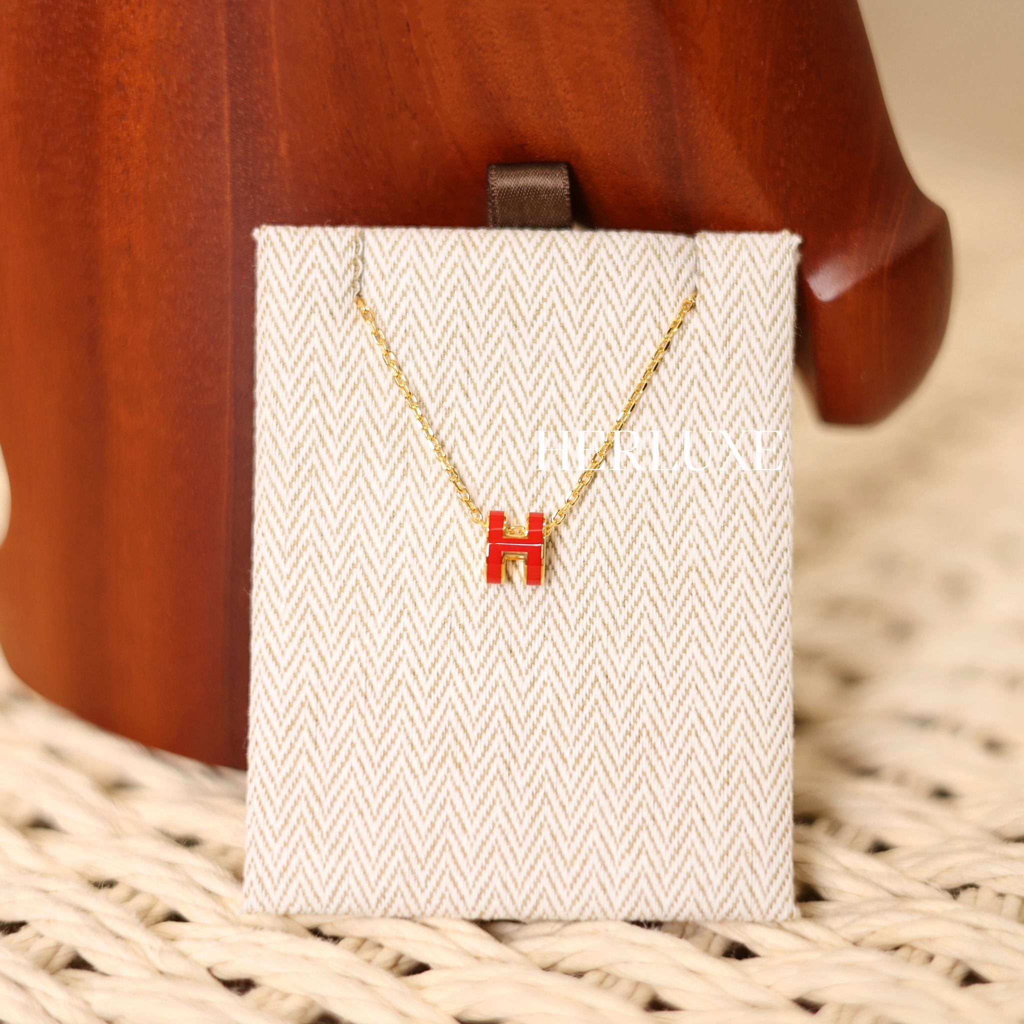 Mini pop H necklace rouge CC