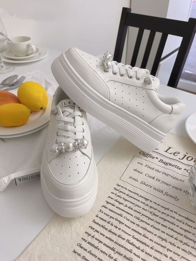 JJ16 珍珠鬆糕鞋（白色）(偏細一碼, 建議買大一碼穿著)