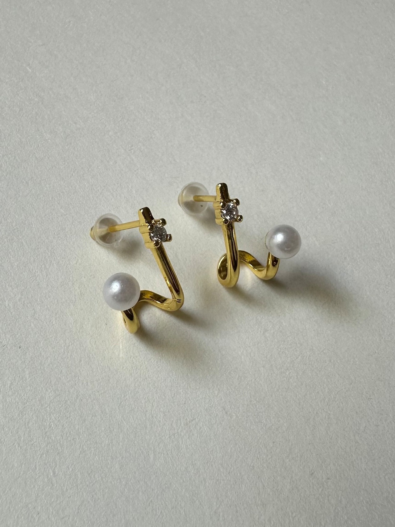 S925 serenity tiny pearl pierce