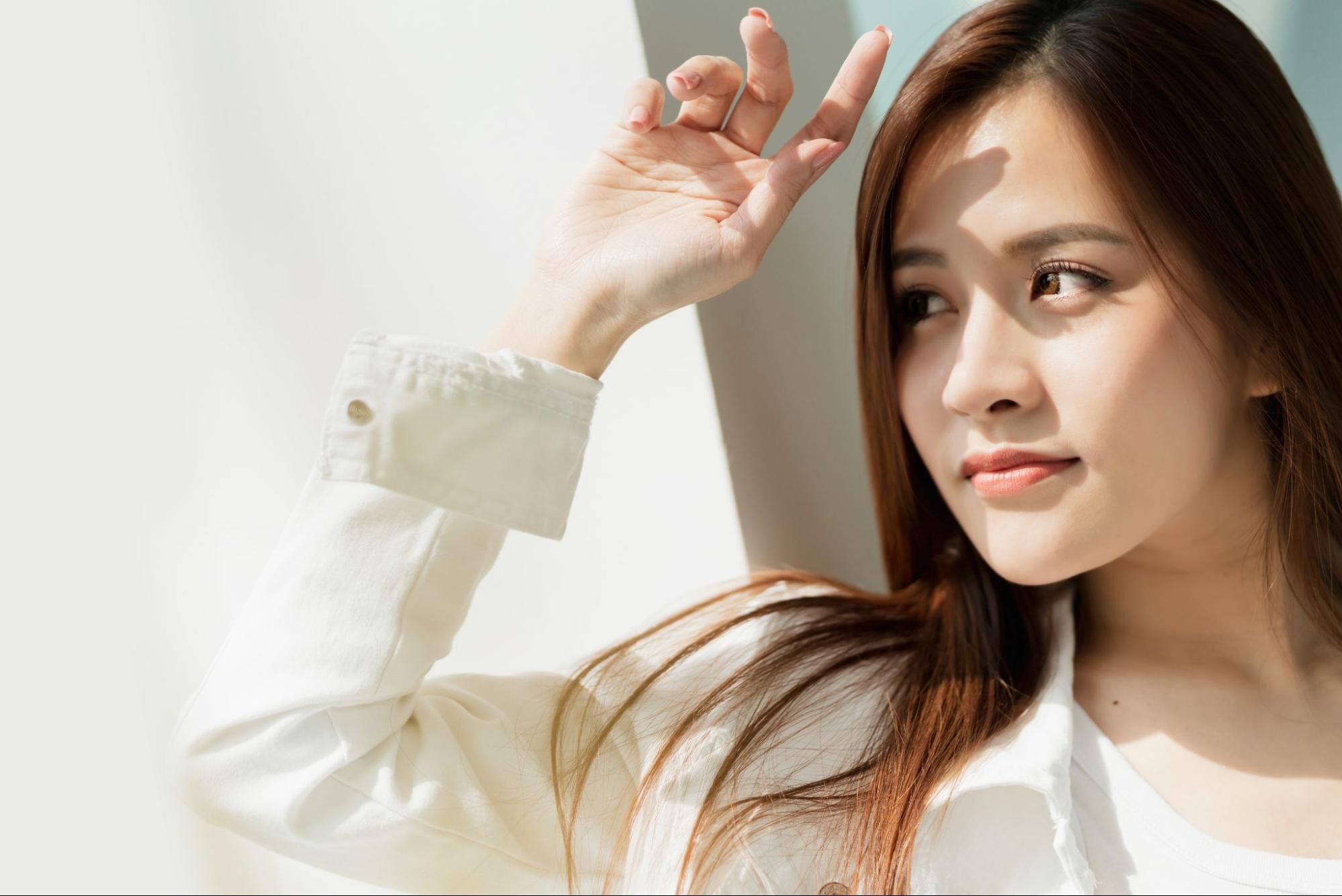 毛孔粗大原因 8：缺乏防曬