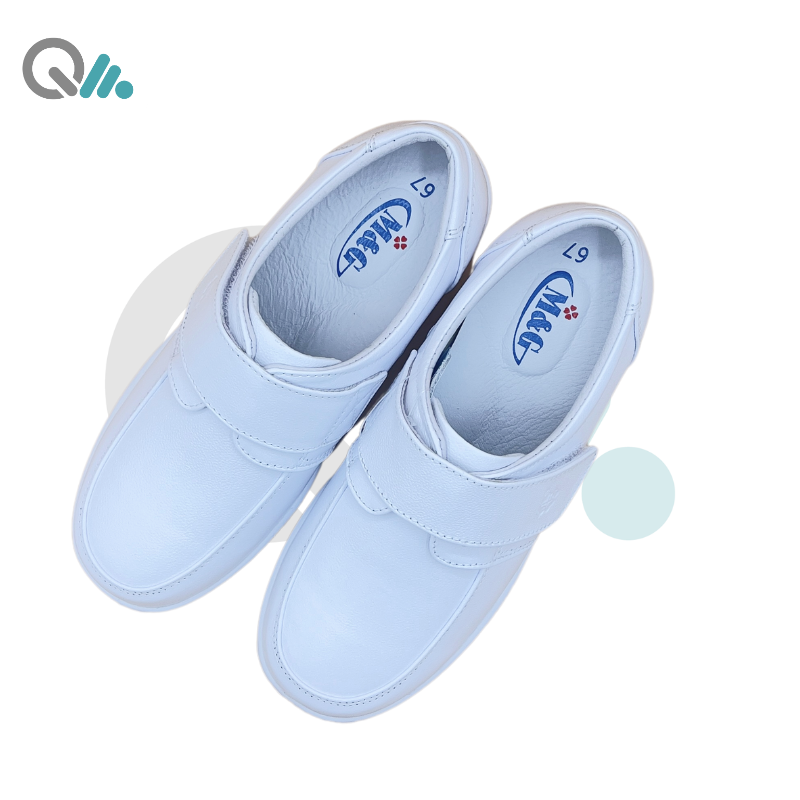 真皮寬版魔術貼款 護士鞋 (台灣製造)