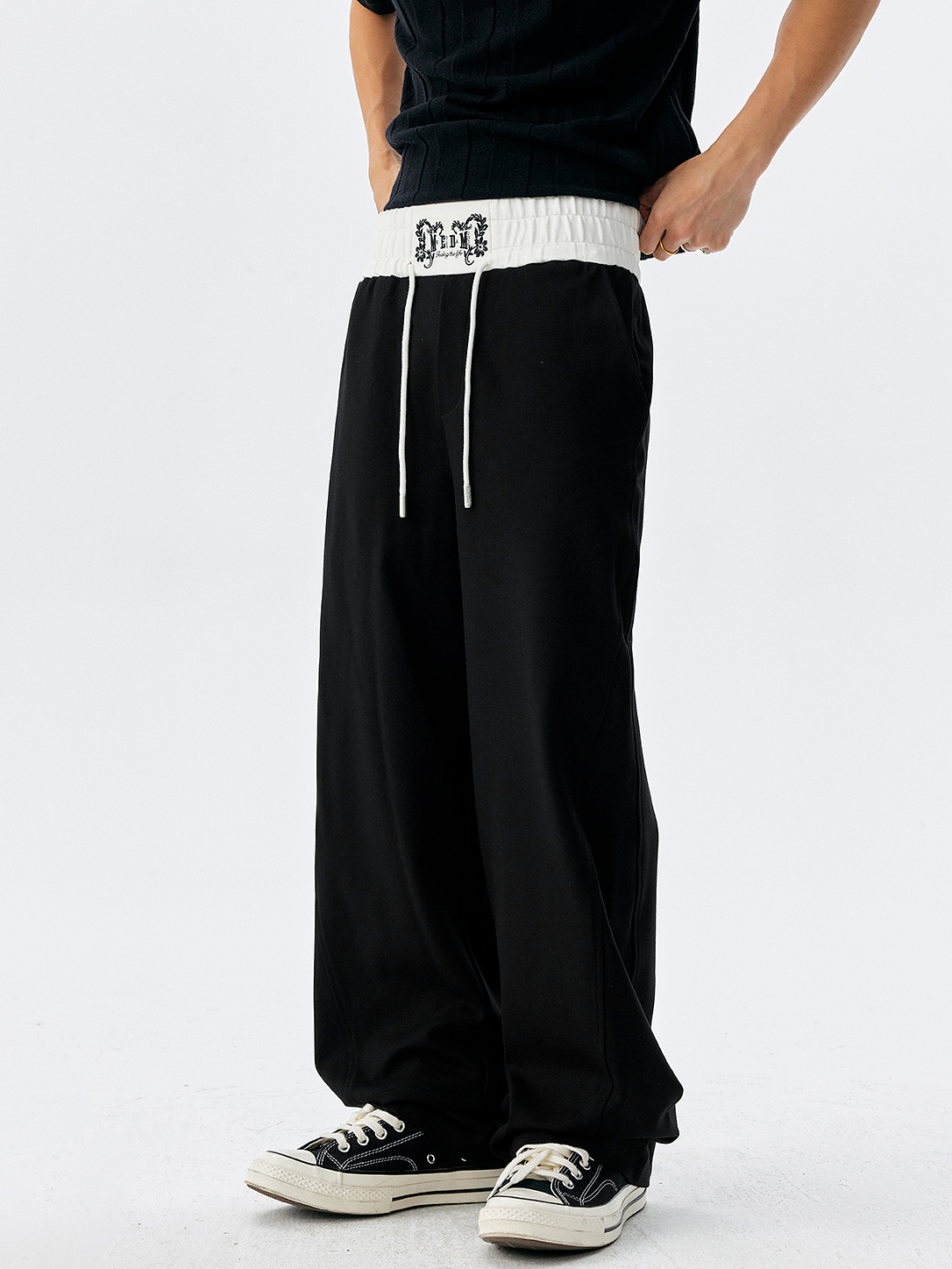 MEDM 抽繩腰頭撞色 直筒棉褲