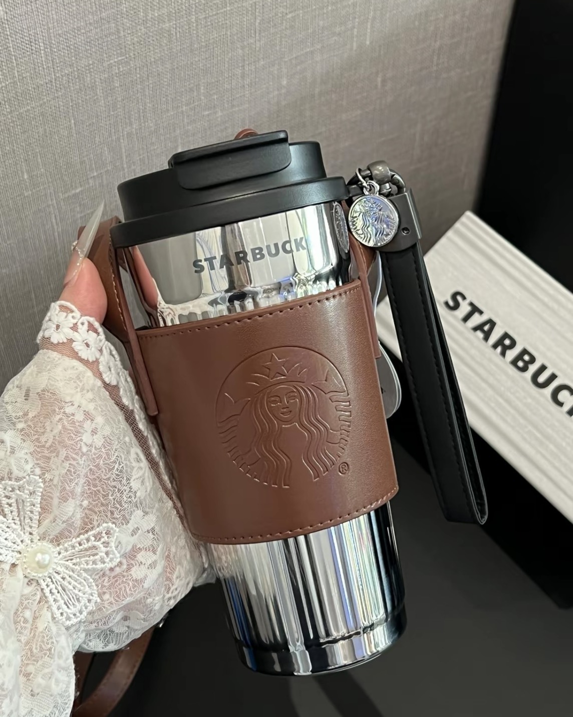 STARBUCKS 星巴克 復古鏡面杯身 保溫杯 470ML 含皮革棕杯套