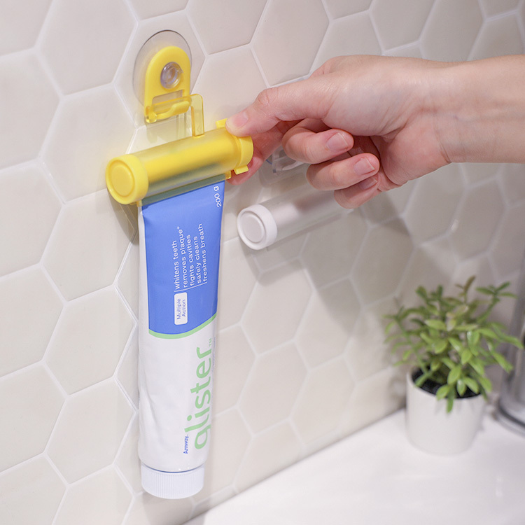 吸盤式擠牙膏器【AZ099】