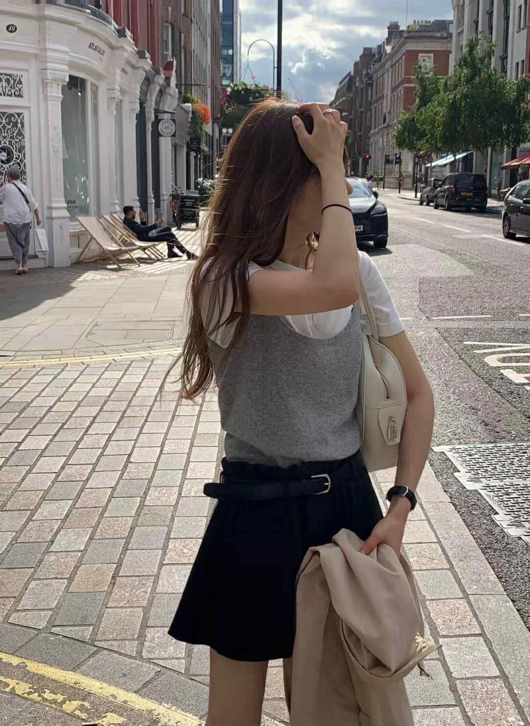 NY08 柔挺羊毛A字裙褲