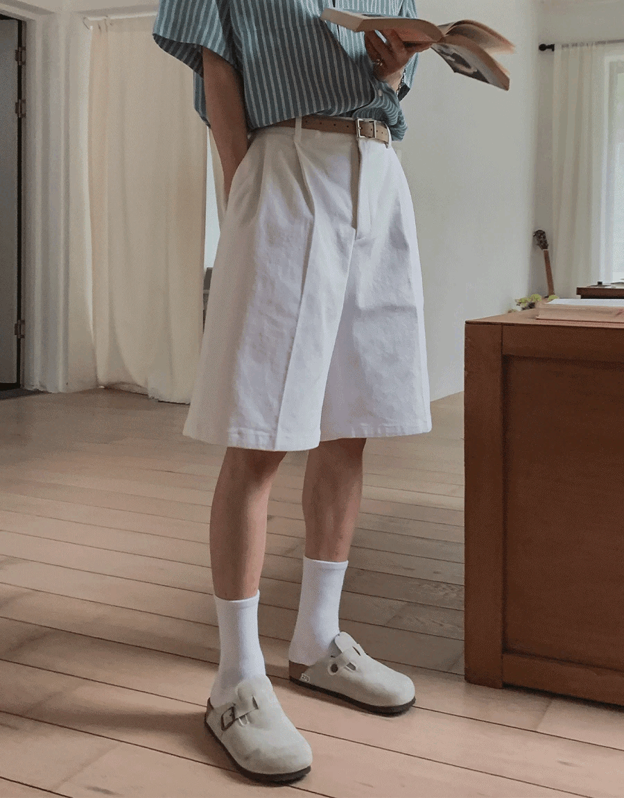 Soz 雙褶百慕達短褲