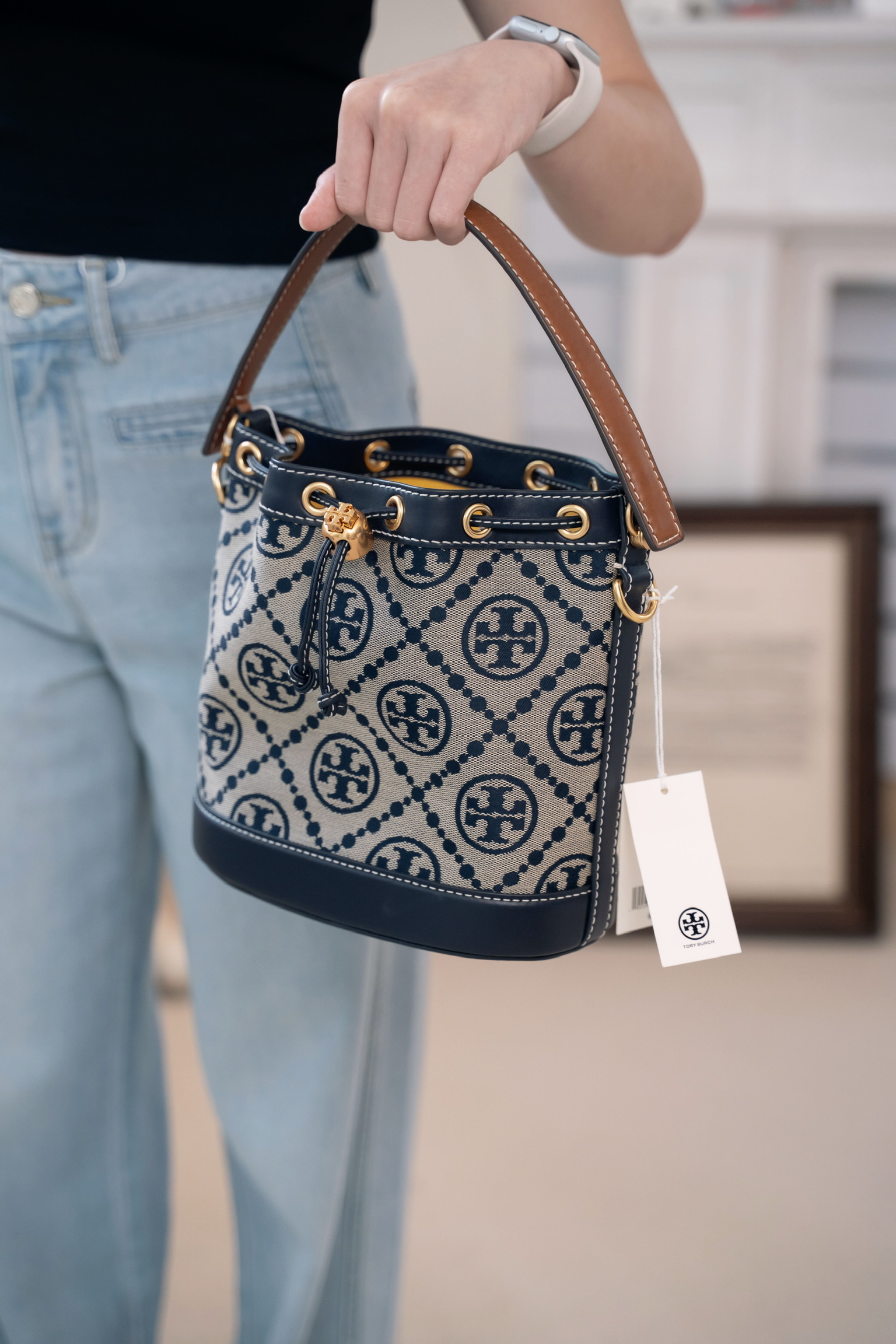 Tory Burch T Monogram 水桶包 中號 海軍藍