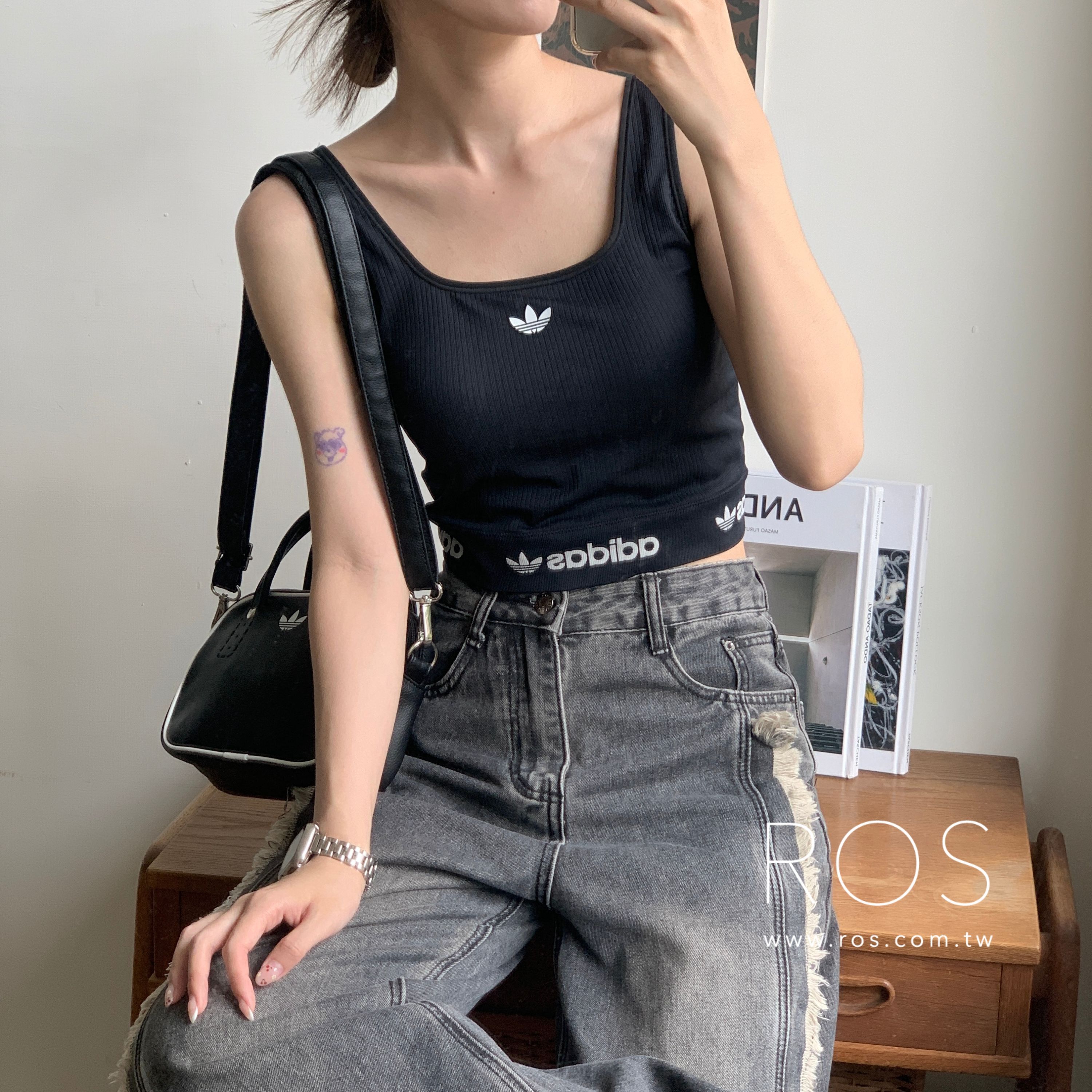 Adidas Originals 方領織帶背心 黑