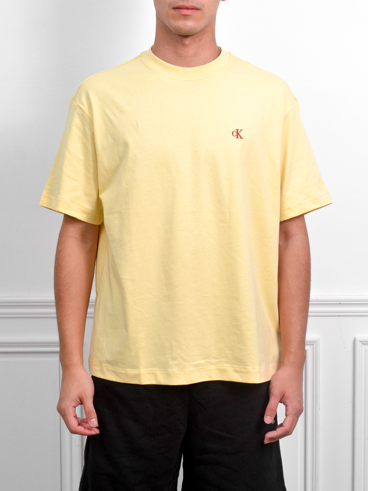 Calvin Klein 蛋黃色酒紅小logo短袖 T-Shirt