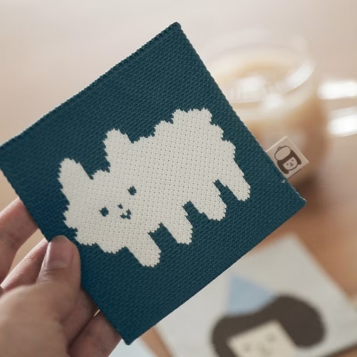 右手超人｜針織杯墊｜狗狗雲