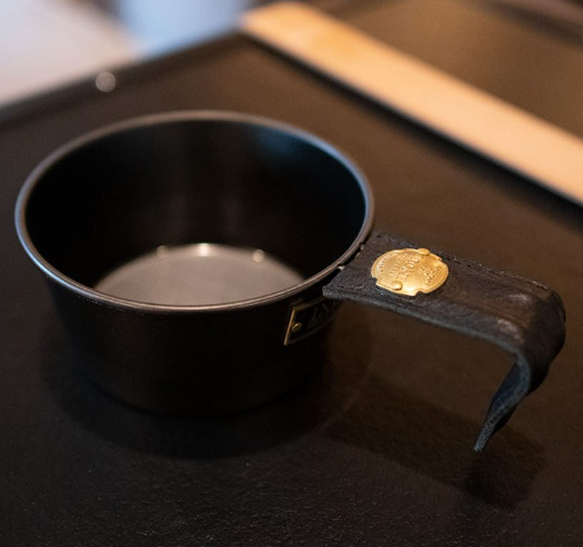 INOUT - 雪拉碗手把皮套