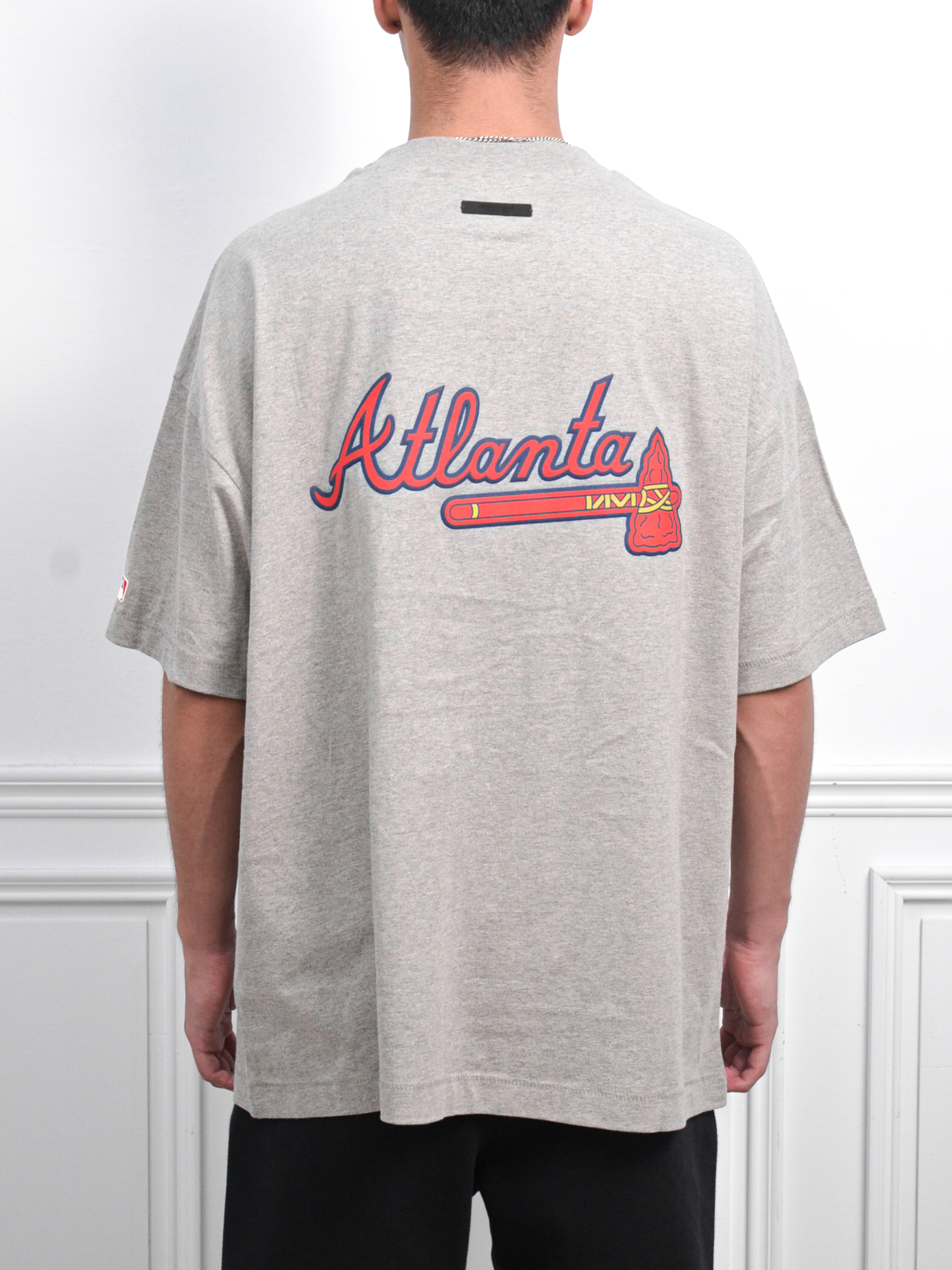 Fear Of God Essentials x MLB Braves聯名短袖上衣