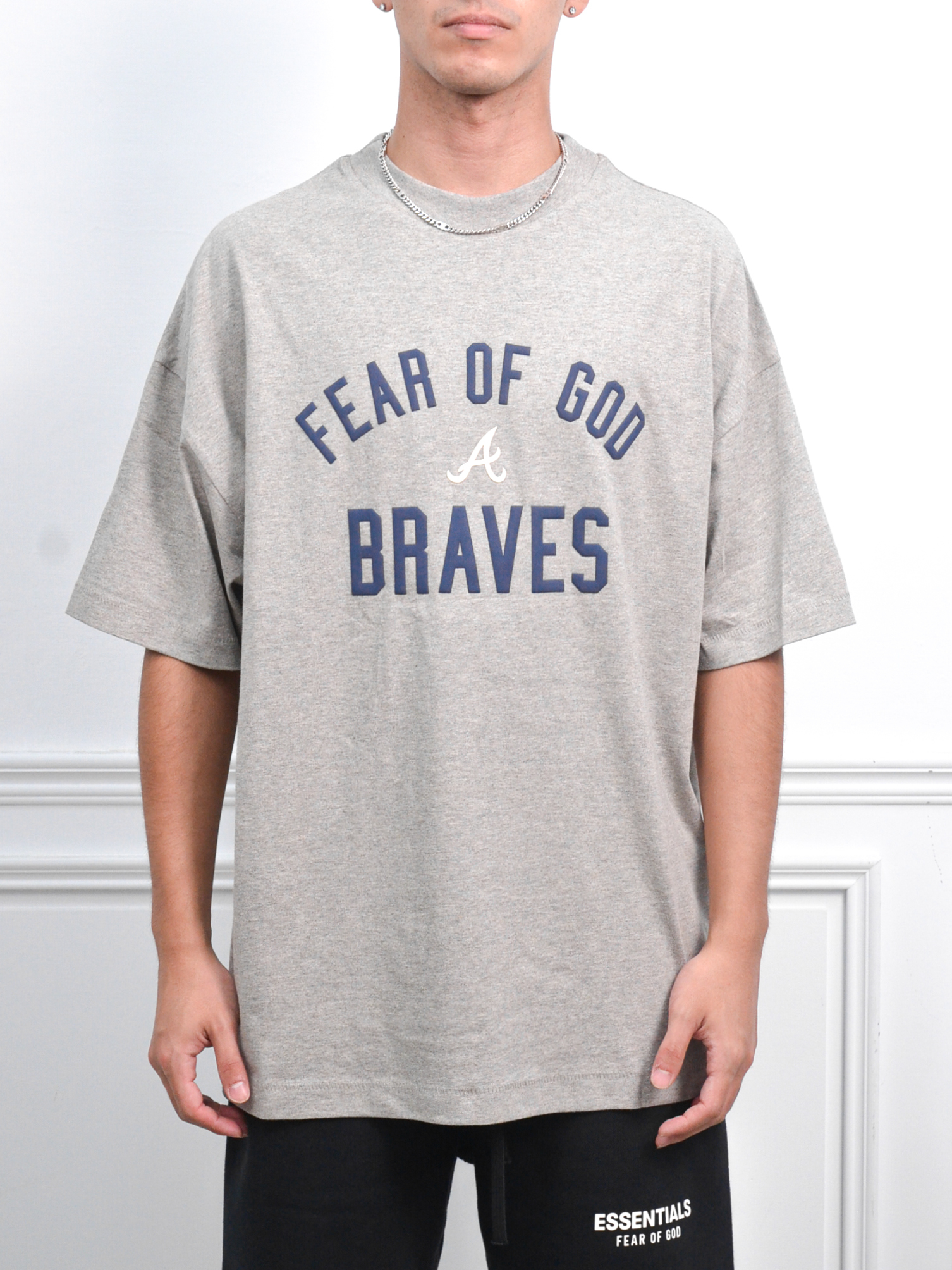 Fear Of God Essentials x MLB Braves聯名短袖上衣
