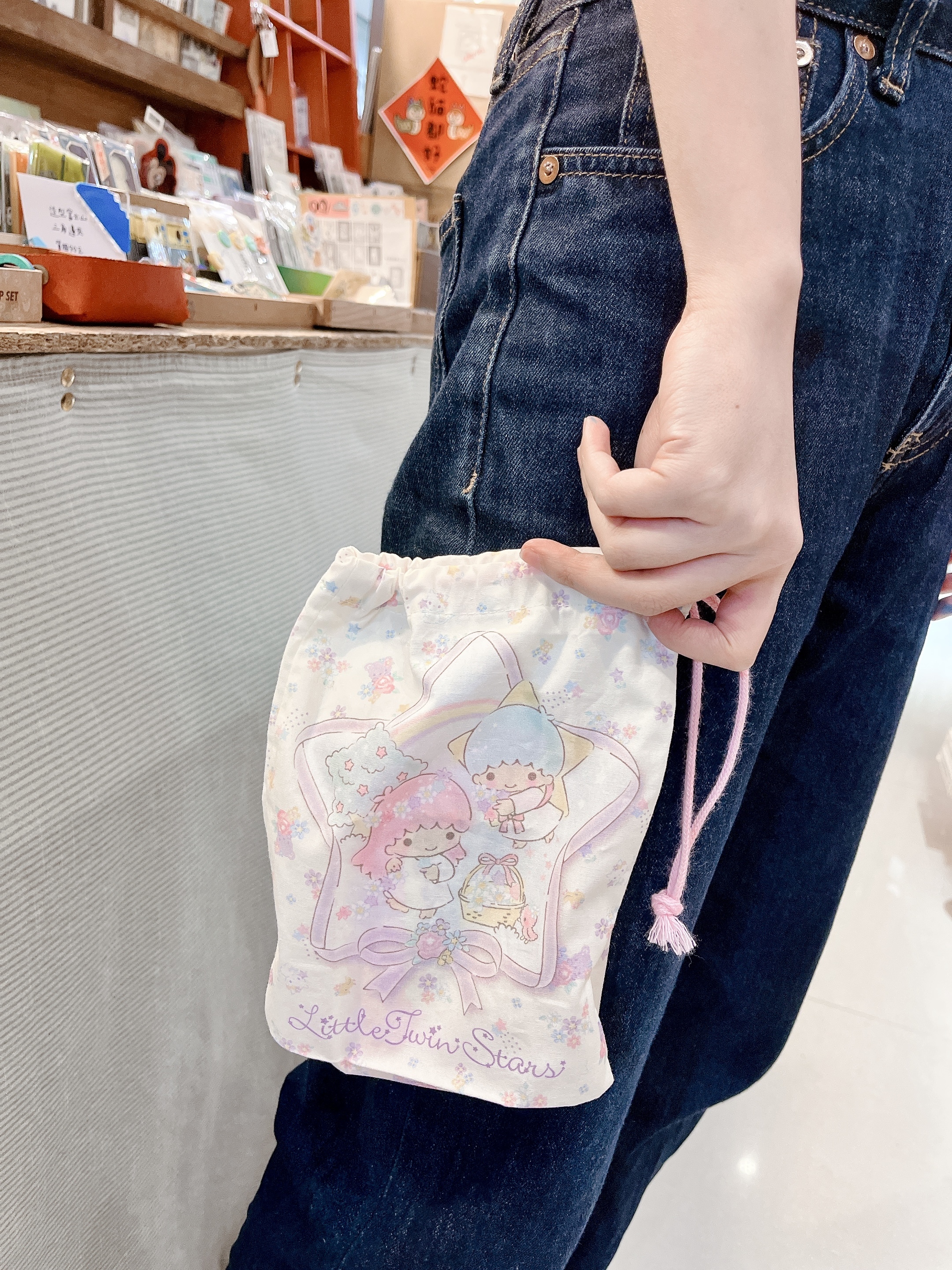 sanrio kikilala pouch A38 TS