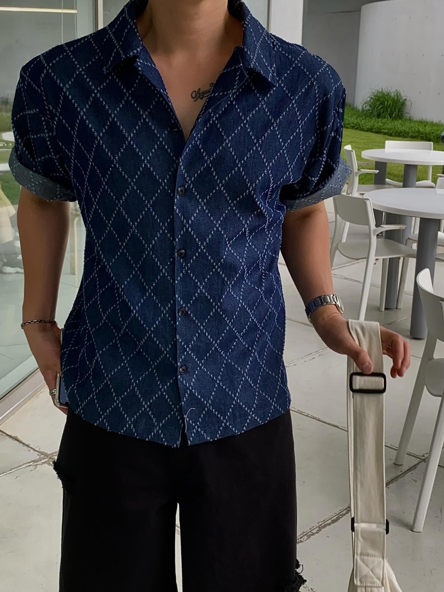 (韓國獨家特價)鑽石鏤空牛仔短袖襯衫