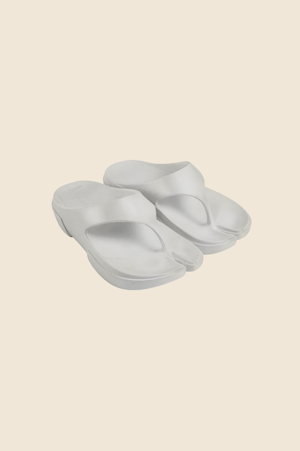 PAES - 01 分趾涼拖鞋 - 珍珠白