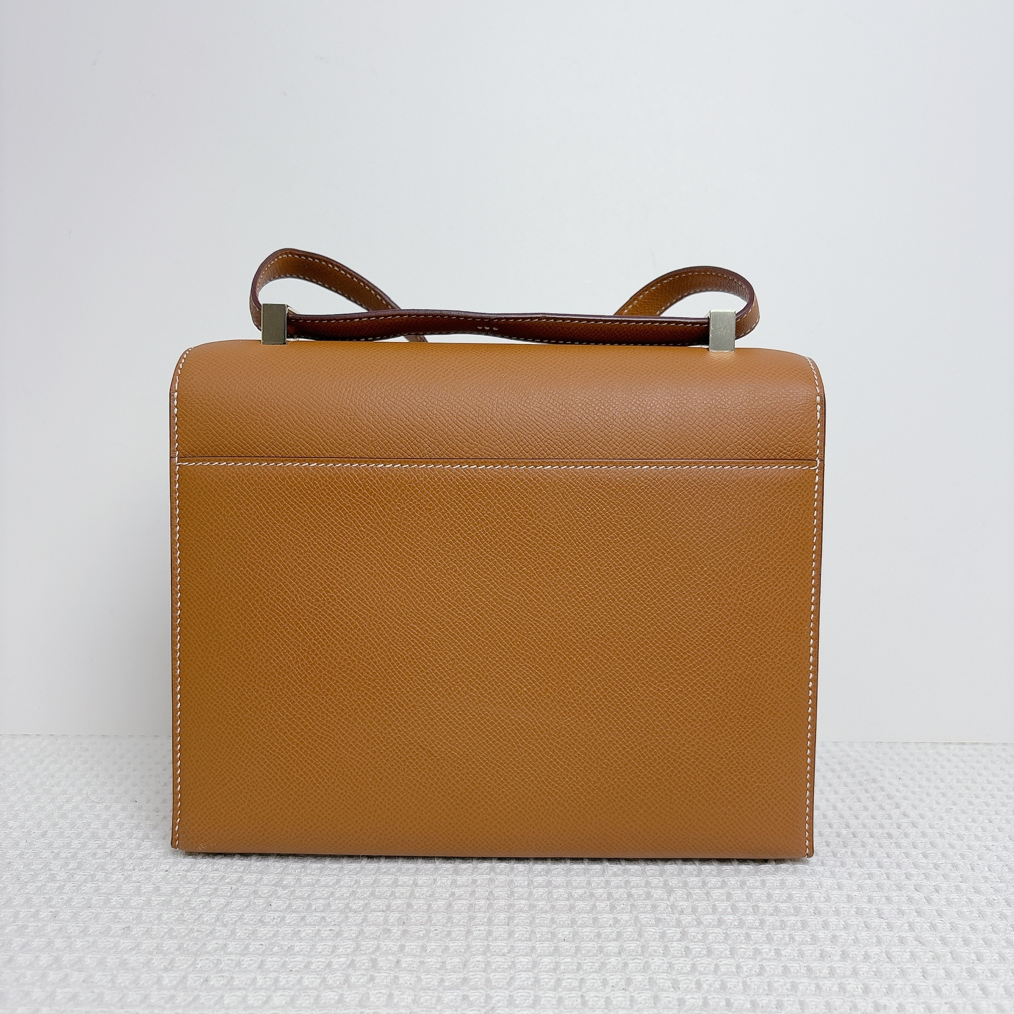 Hermes Verrou 21 Bag - Gold / Shw