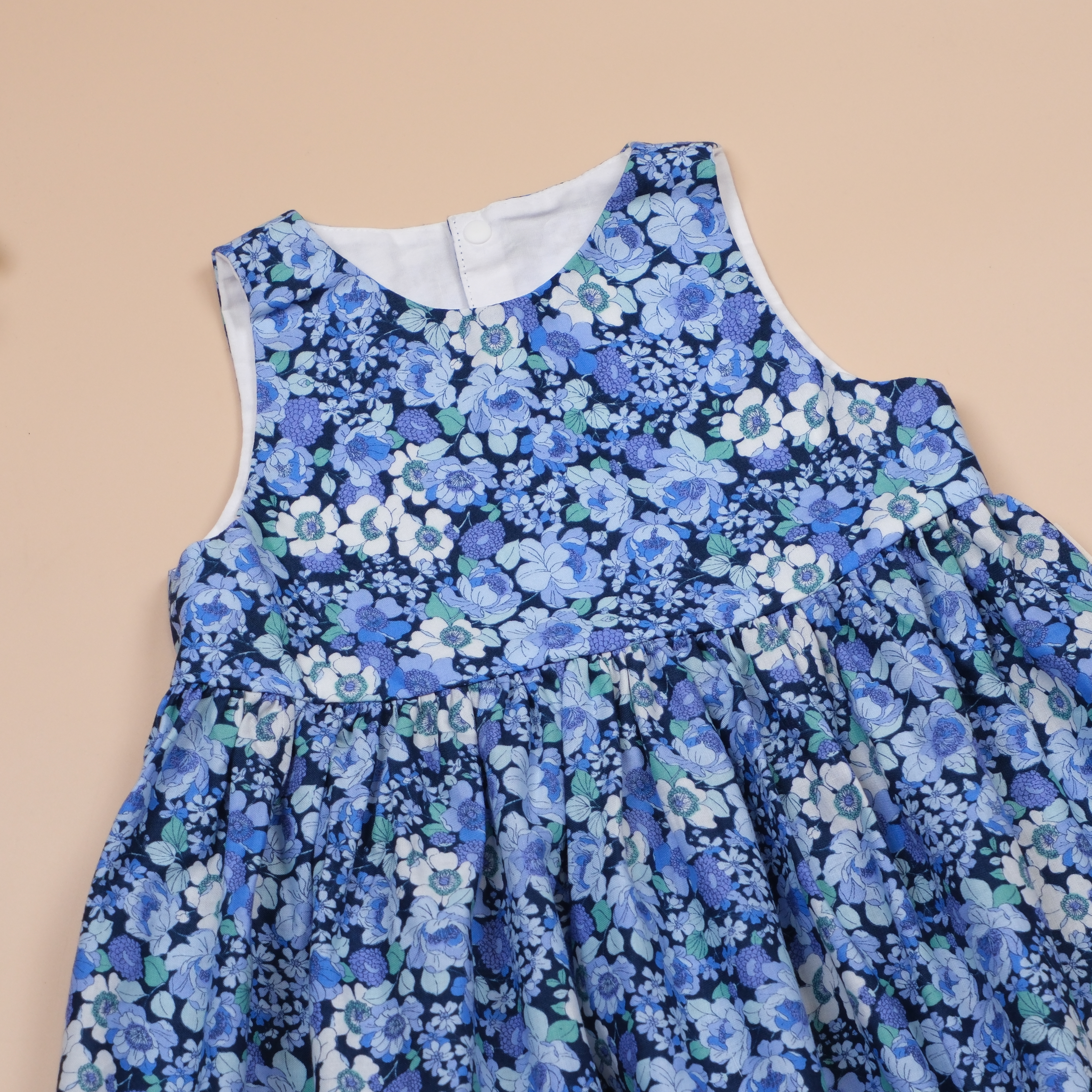 微風盛夏系列 ✺ 深藍色紫花 ✺ 手作女童無袖洋裝