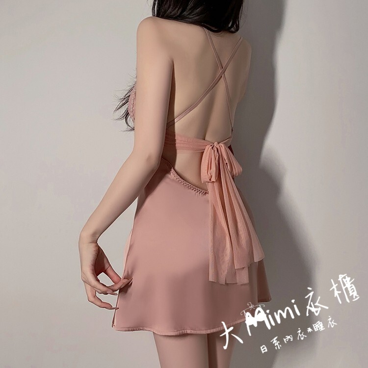 夢幻冰絲性感睡衣