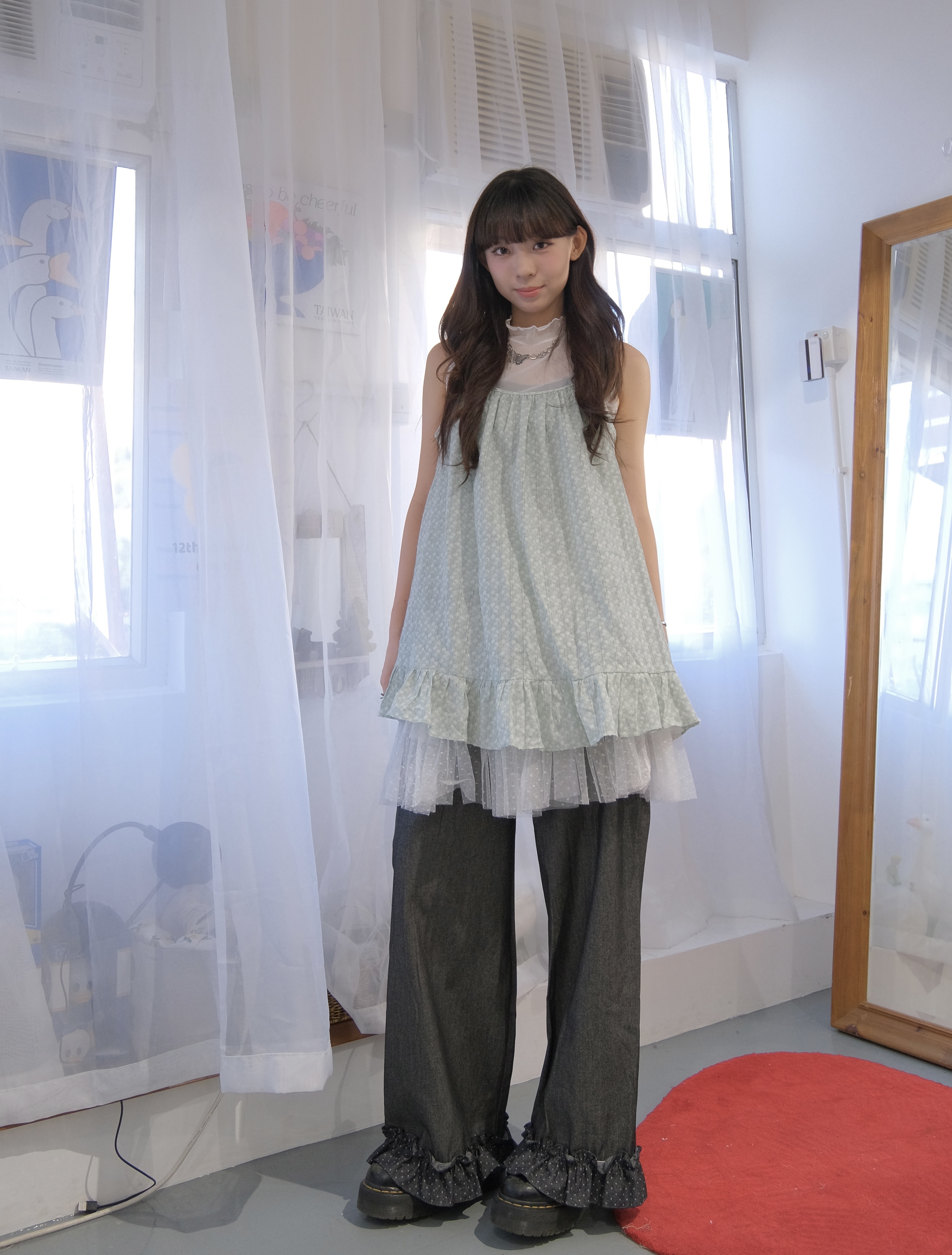 波點ruffle小摺薄直身褲