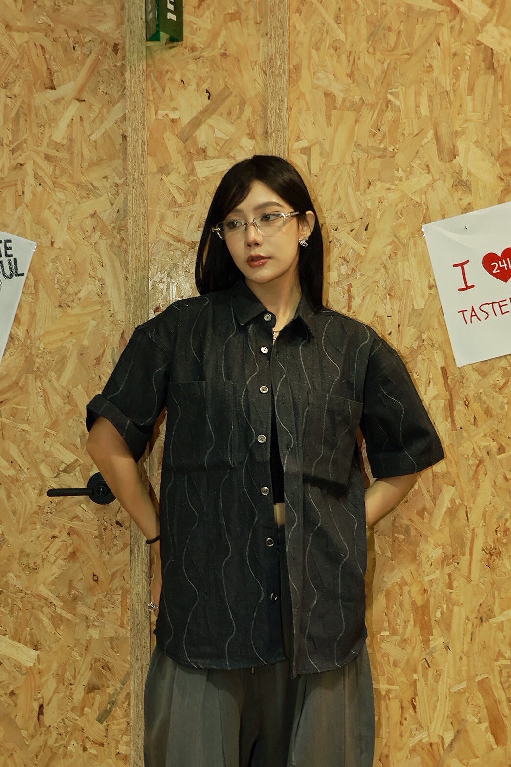 雙口袋 弧線 排扣 短袖 #襯衫