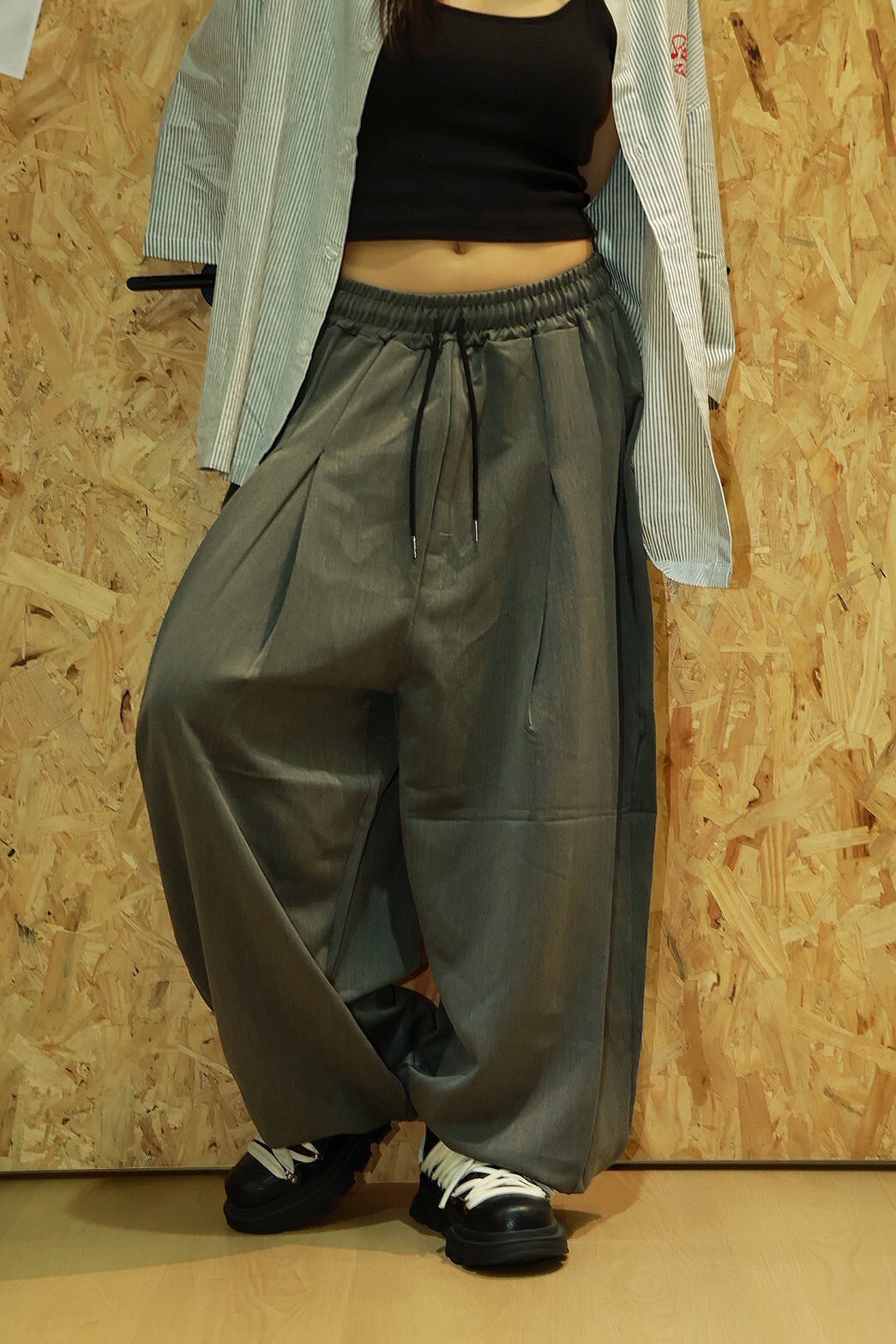 抽繩 縮口 闊腿版型 #西裝褲