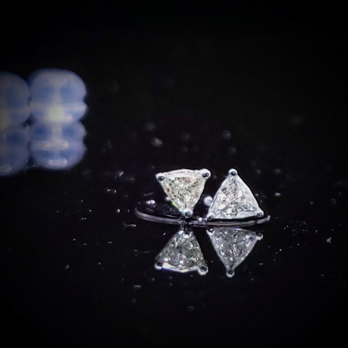 18K White Gold 0.17ct Triangle Cut Diamond Earrings