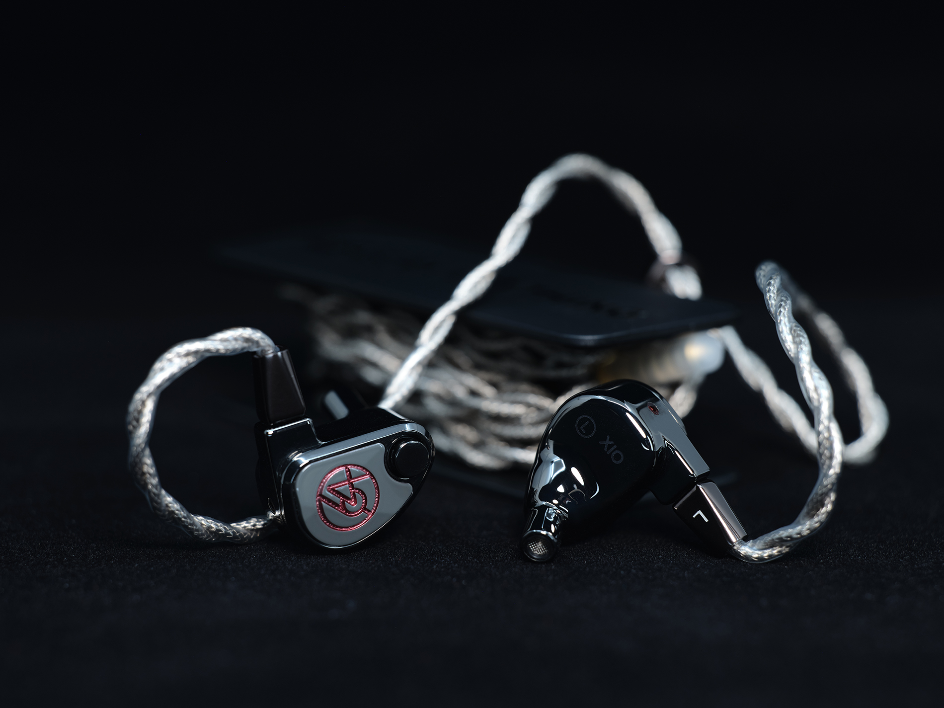 Astell&Kern × 64 Audio XIO 入耳式耳機