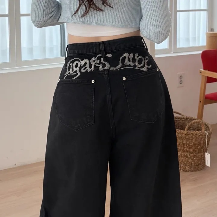 【優惠價預訂】25FW人氣批發款！韓國銀色字母彎刀褲