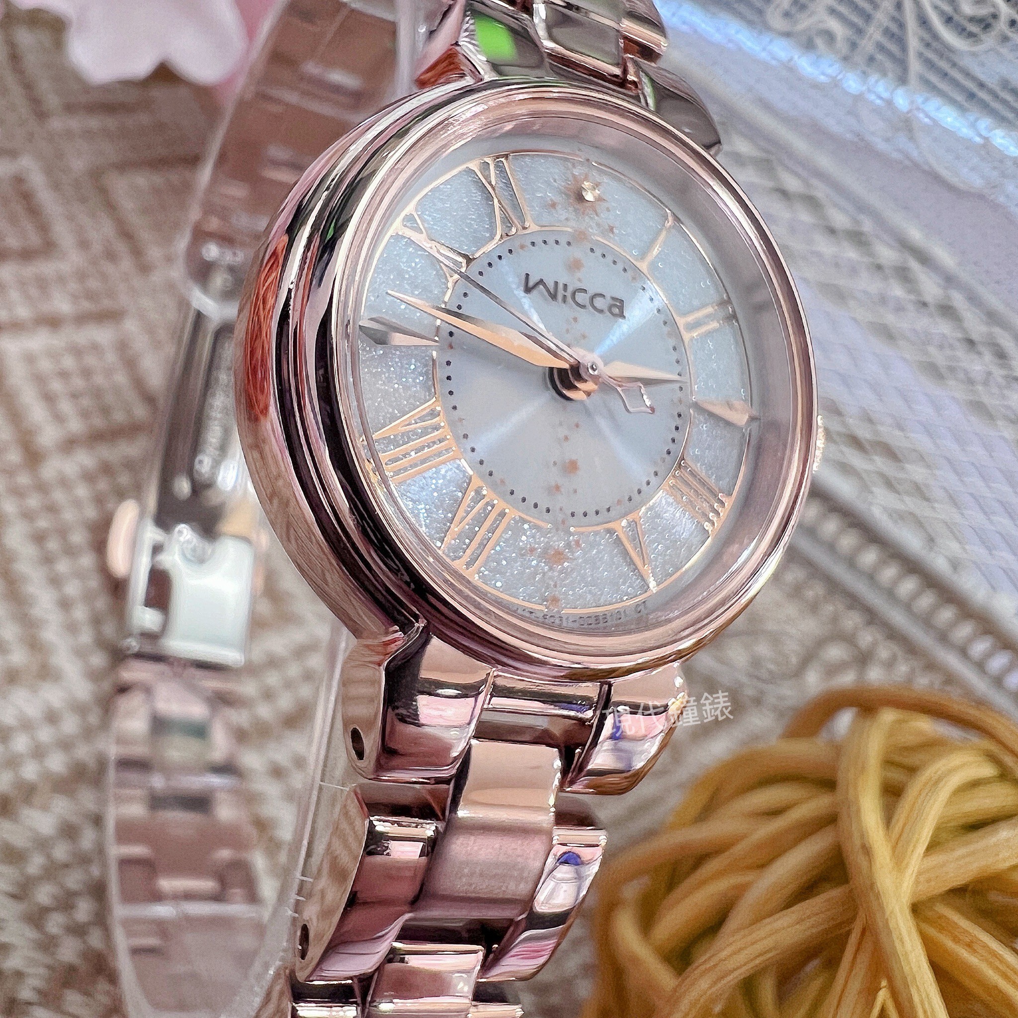 【CITIZEN 】KP2-167-15 23.5mm Modern Watch