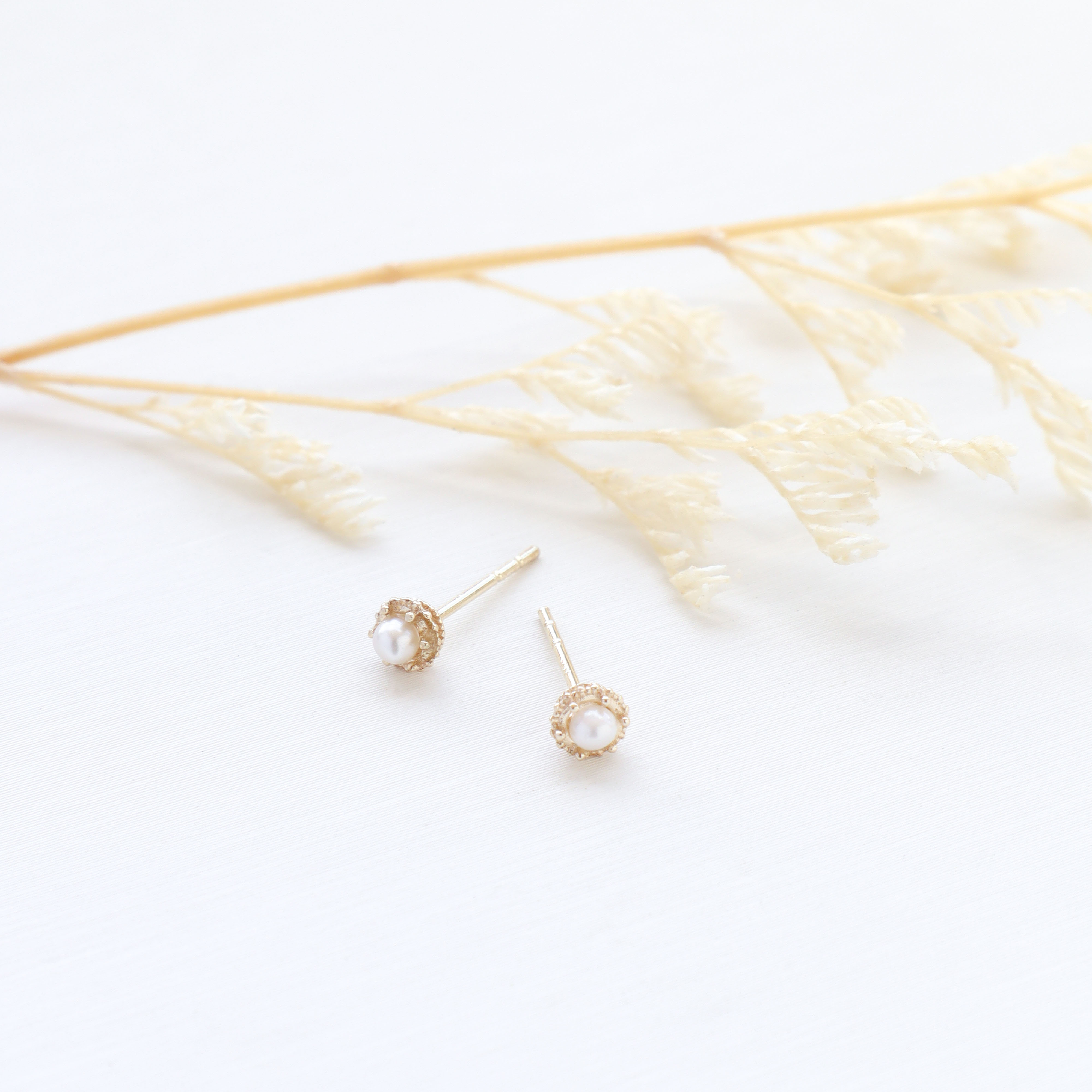 10K/迷你珍珠耳環