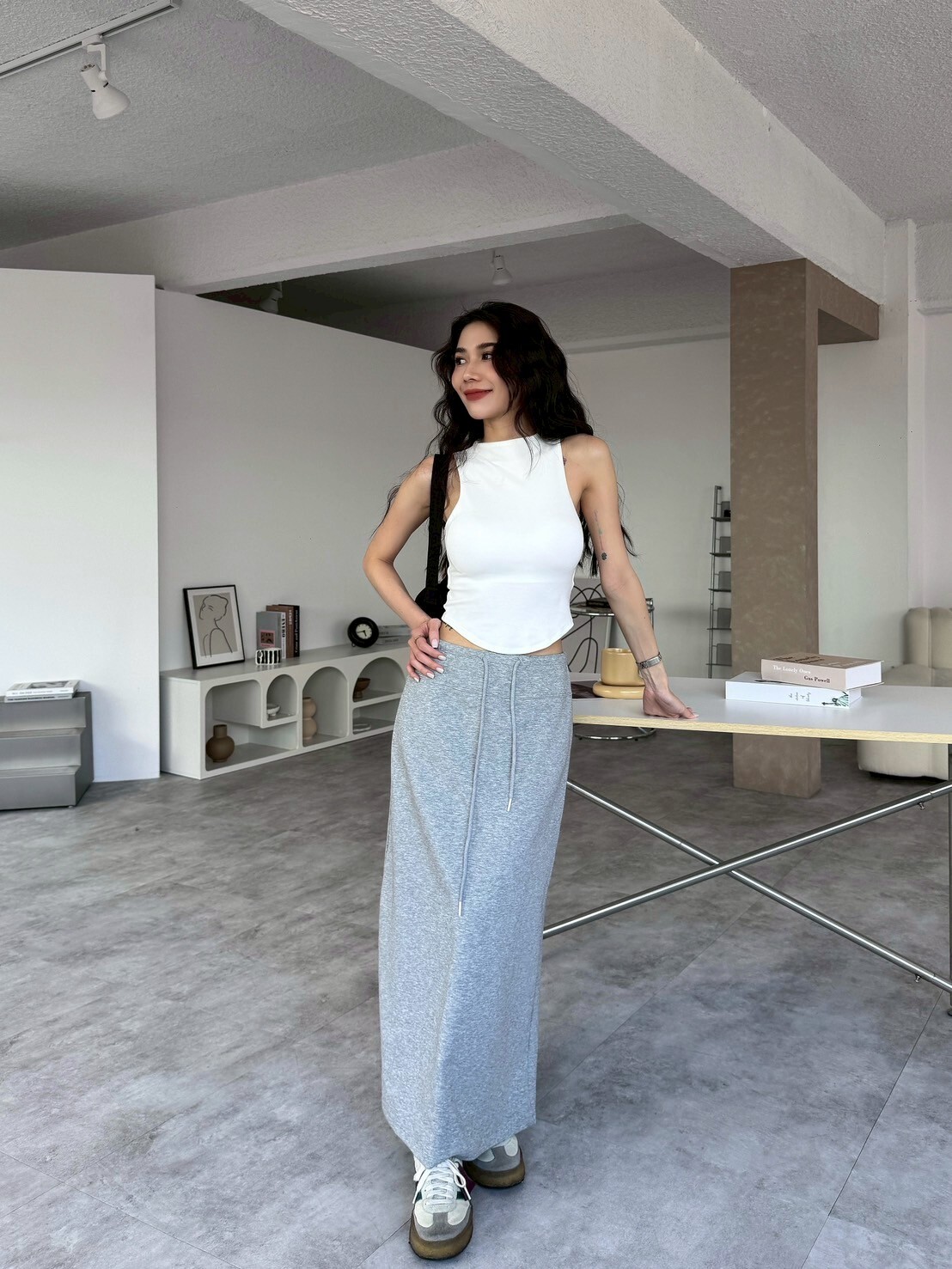 自留款後開衩抽繩棉裙