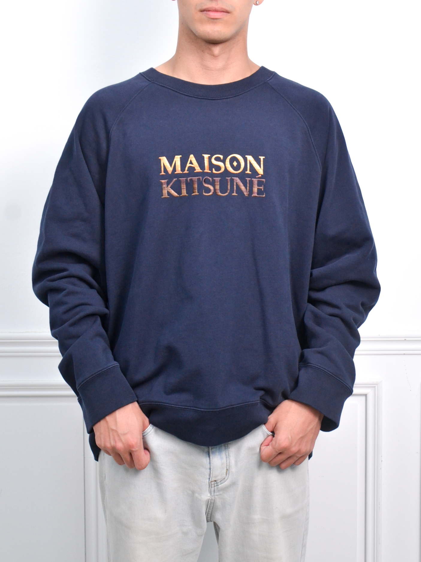 Maison Kitsune Sweatshirt 漸變字樣刺繡大學T 藍/綠【NM00311KM0001】
