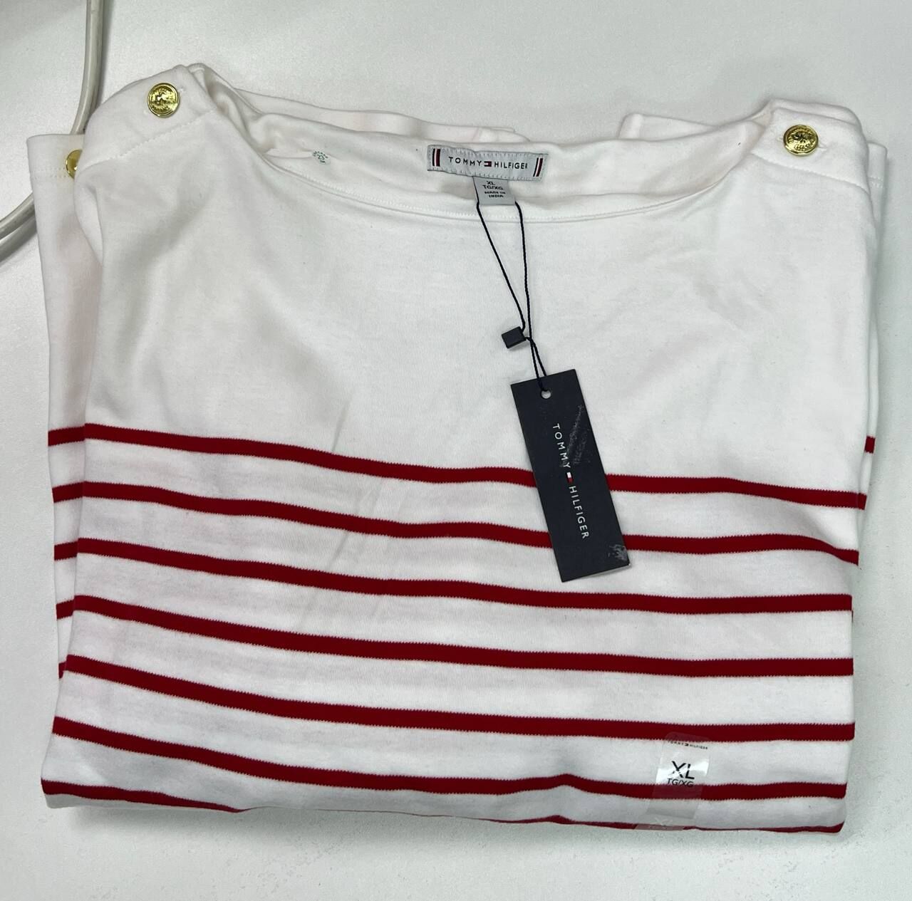 [S] TOMMY HILFIGER RED GOLD BUTTON SHOULDER SWEATSHIRT, XW05025-600 (STH1431)