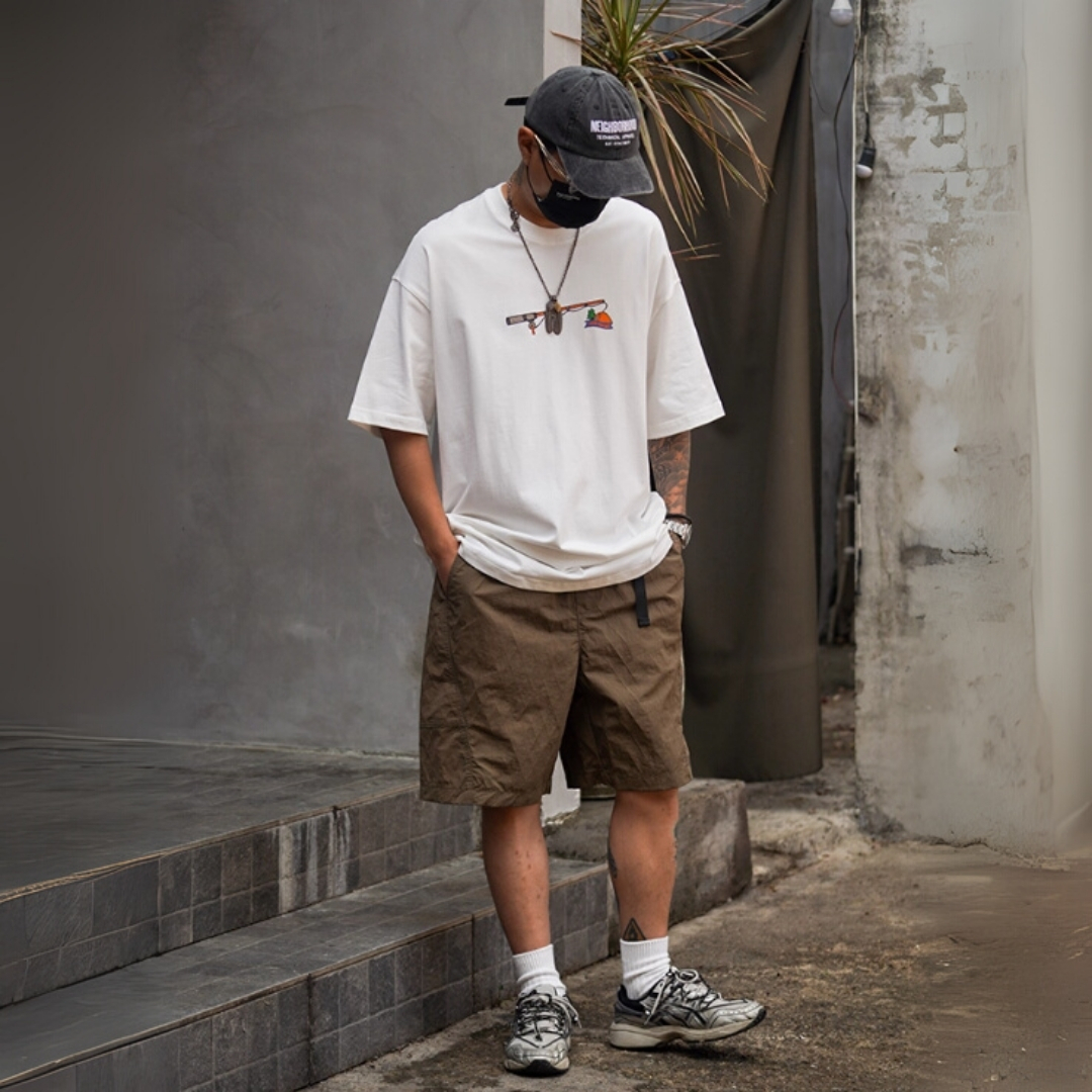 戶外風格立體印花短袖T恤