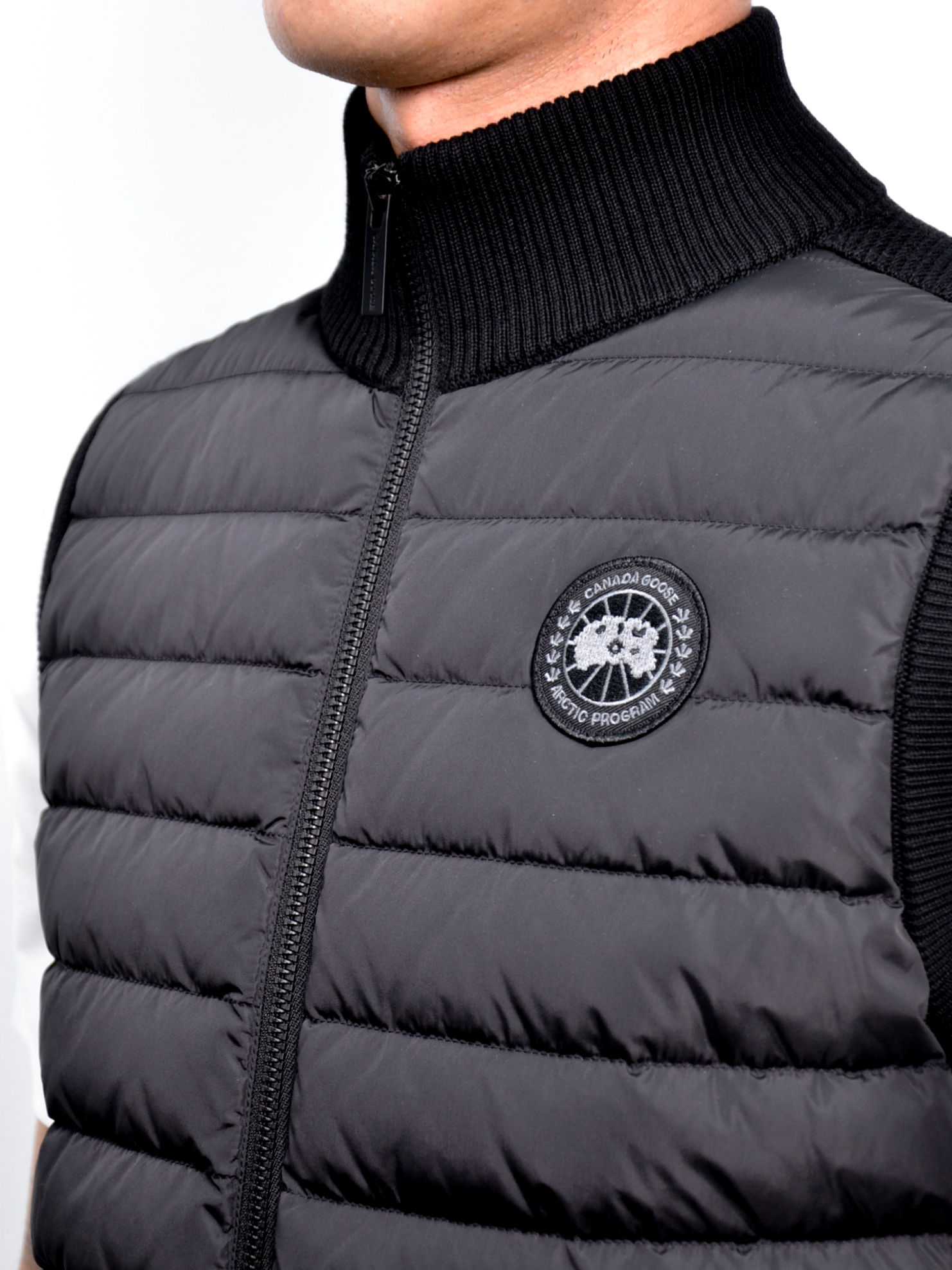 Canada Goose HyBridge® Knit Black Label Gilet 黑標針織背心【6829MB61】