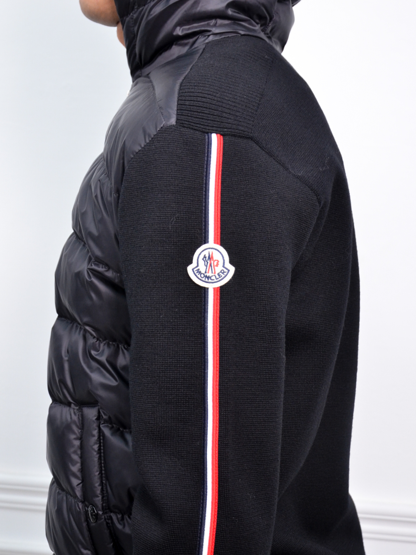 MONCLER Padded Knitted Hoodie 羊毛連帽羽絨外套【J20919B00022M1131999】