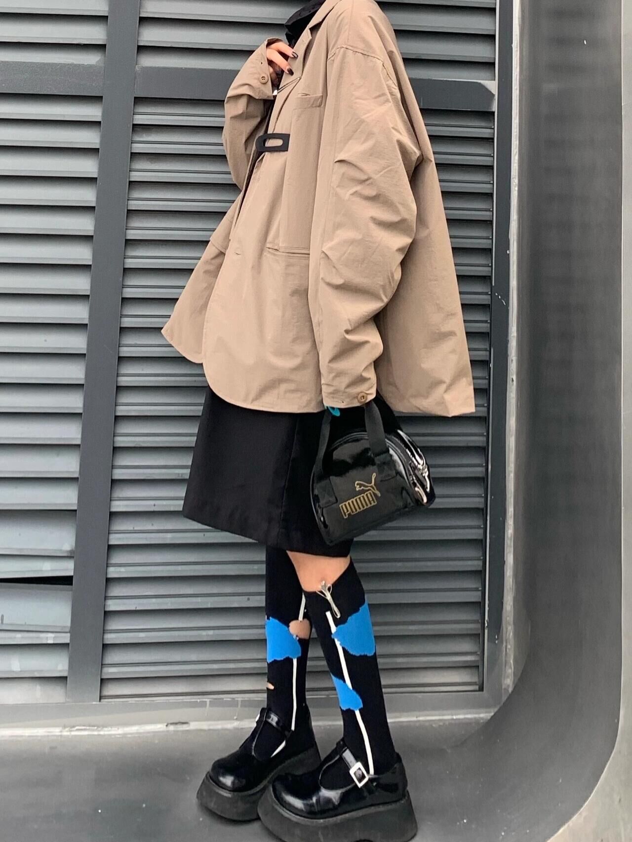 代購-PUMA 燙金Logo 手提單肩斜挎包 黑金色