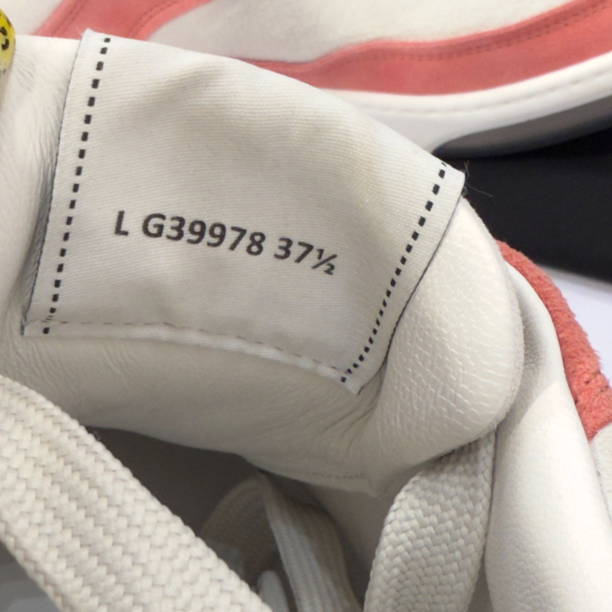 全新CHANEL 波鞋 37.5碼 粉色/白色 CC LOGO #BRAND NEW #香榭站正品