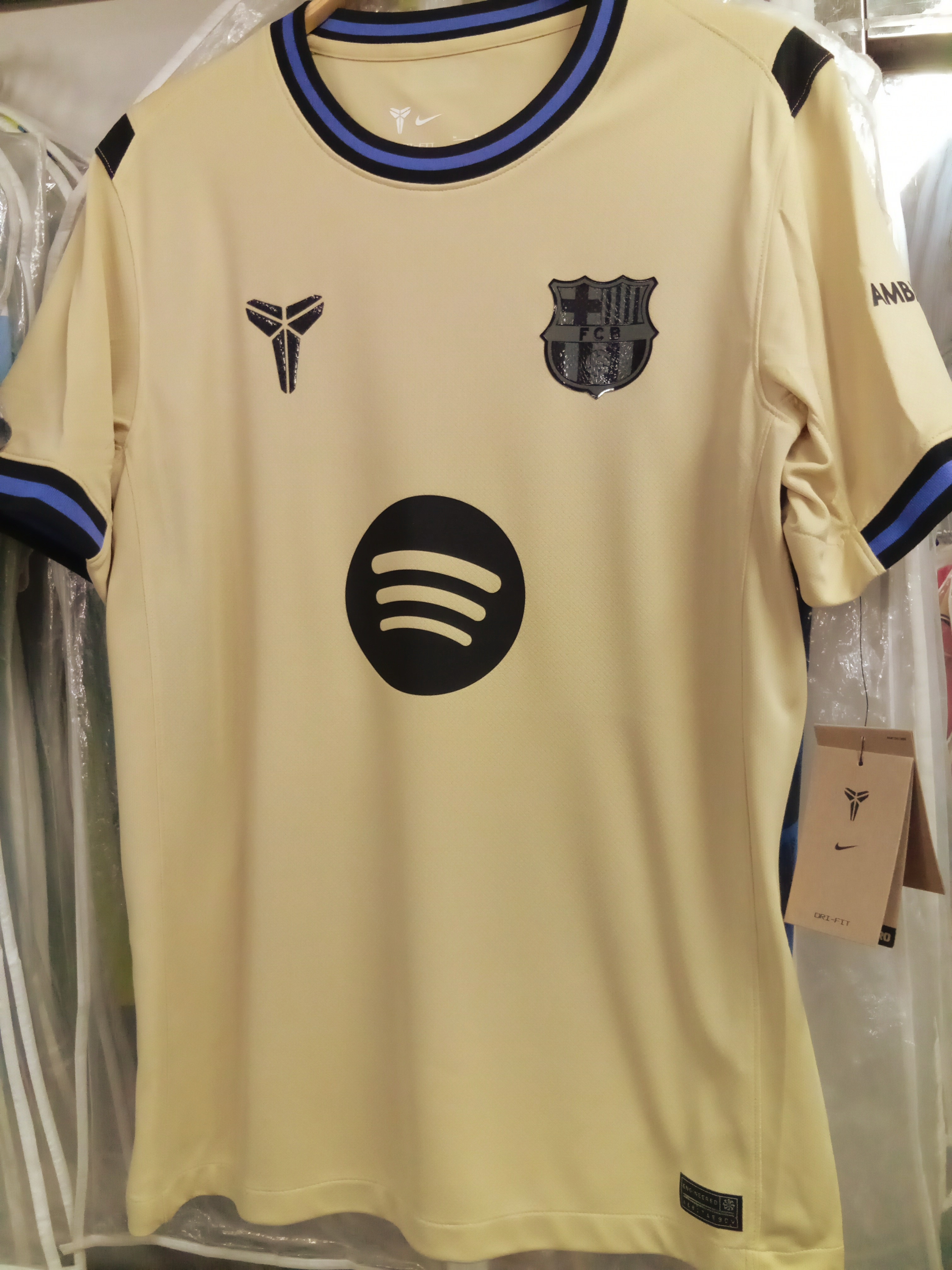 25-26巴塞隆拿x Kobe Bryant作客耶馬球迷版球衣