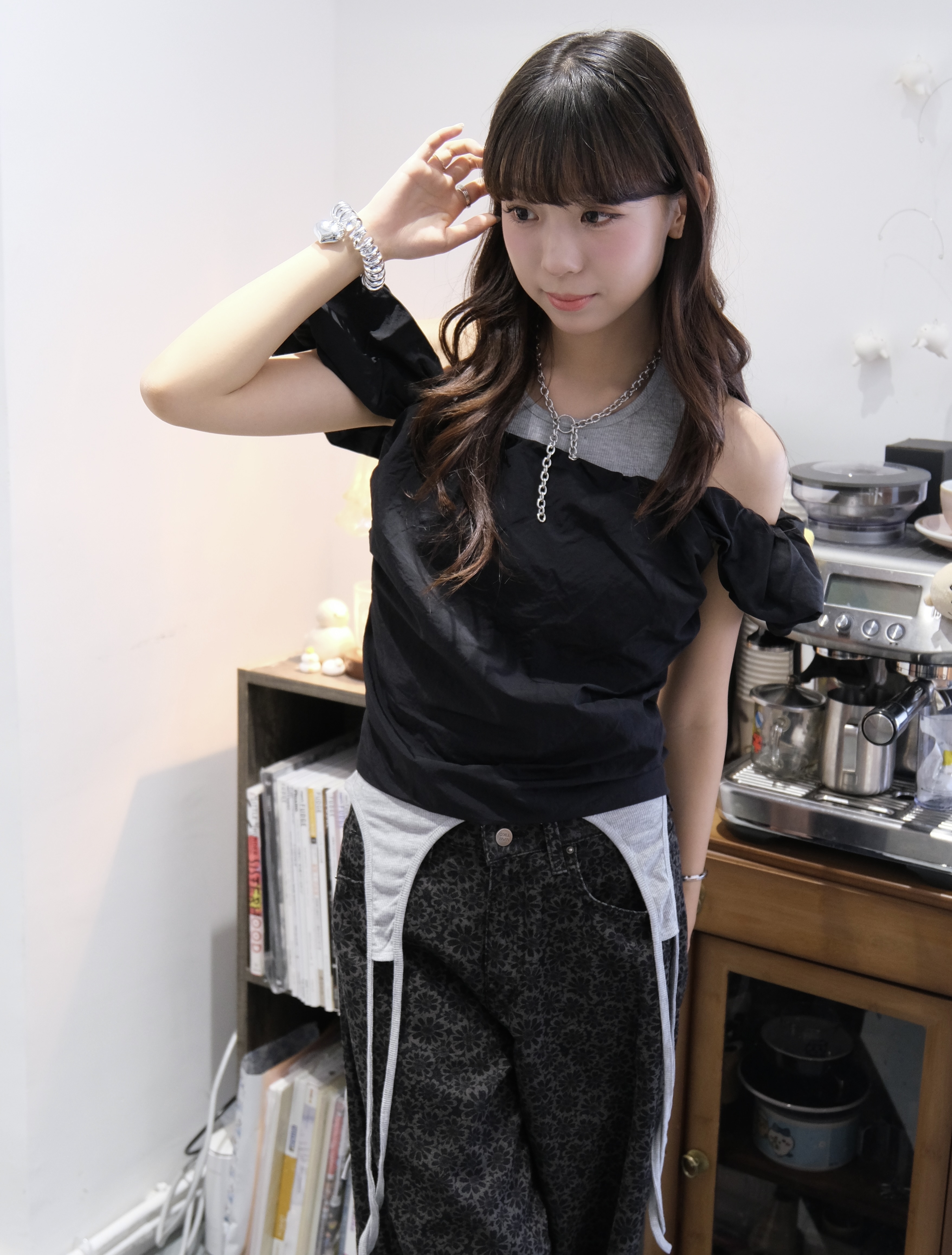 [兩色入] 2WAY 雲朵肩平口TOP(Black)