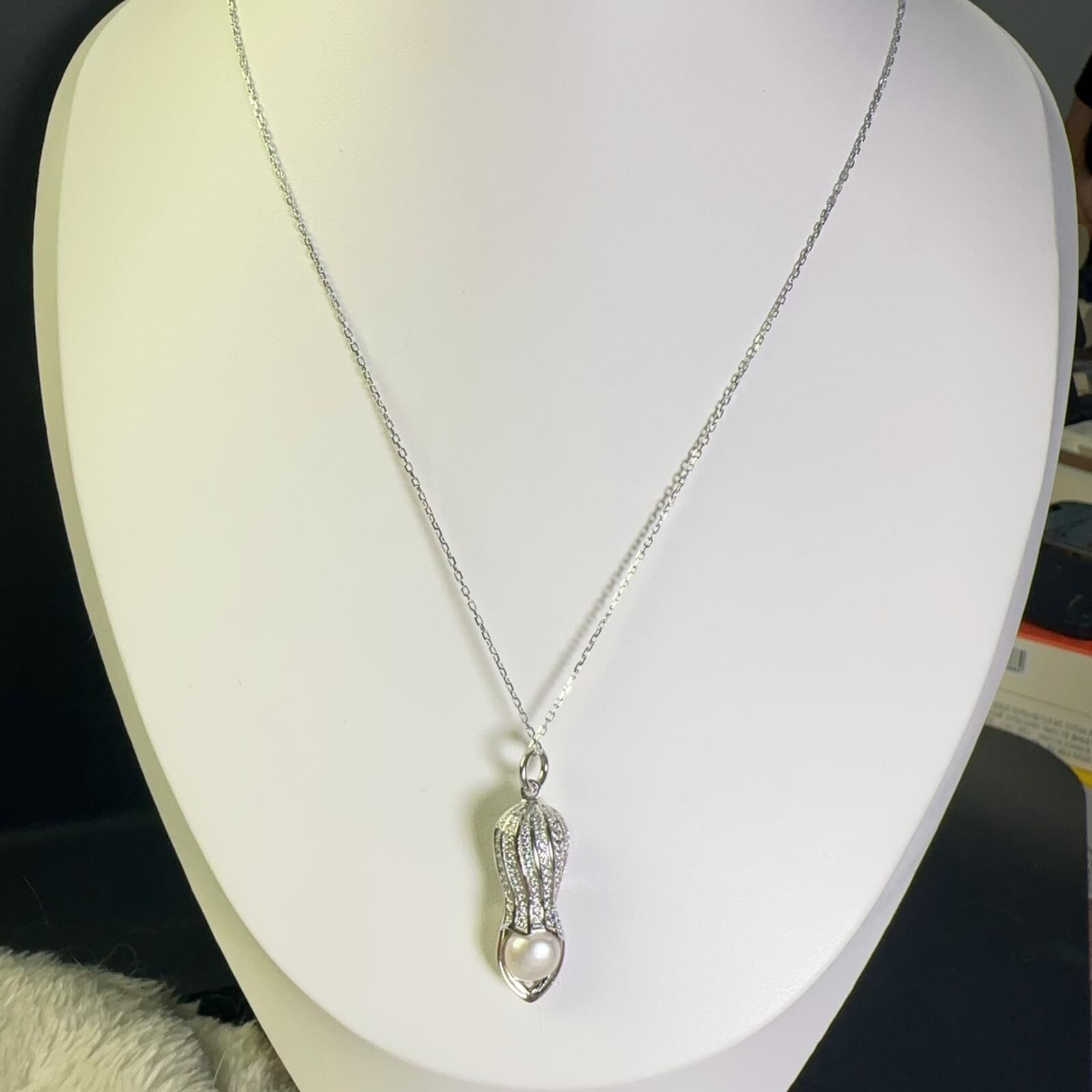 【直播】LC0828104 頸鏈(600181)